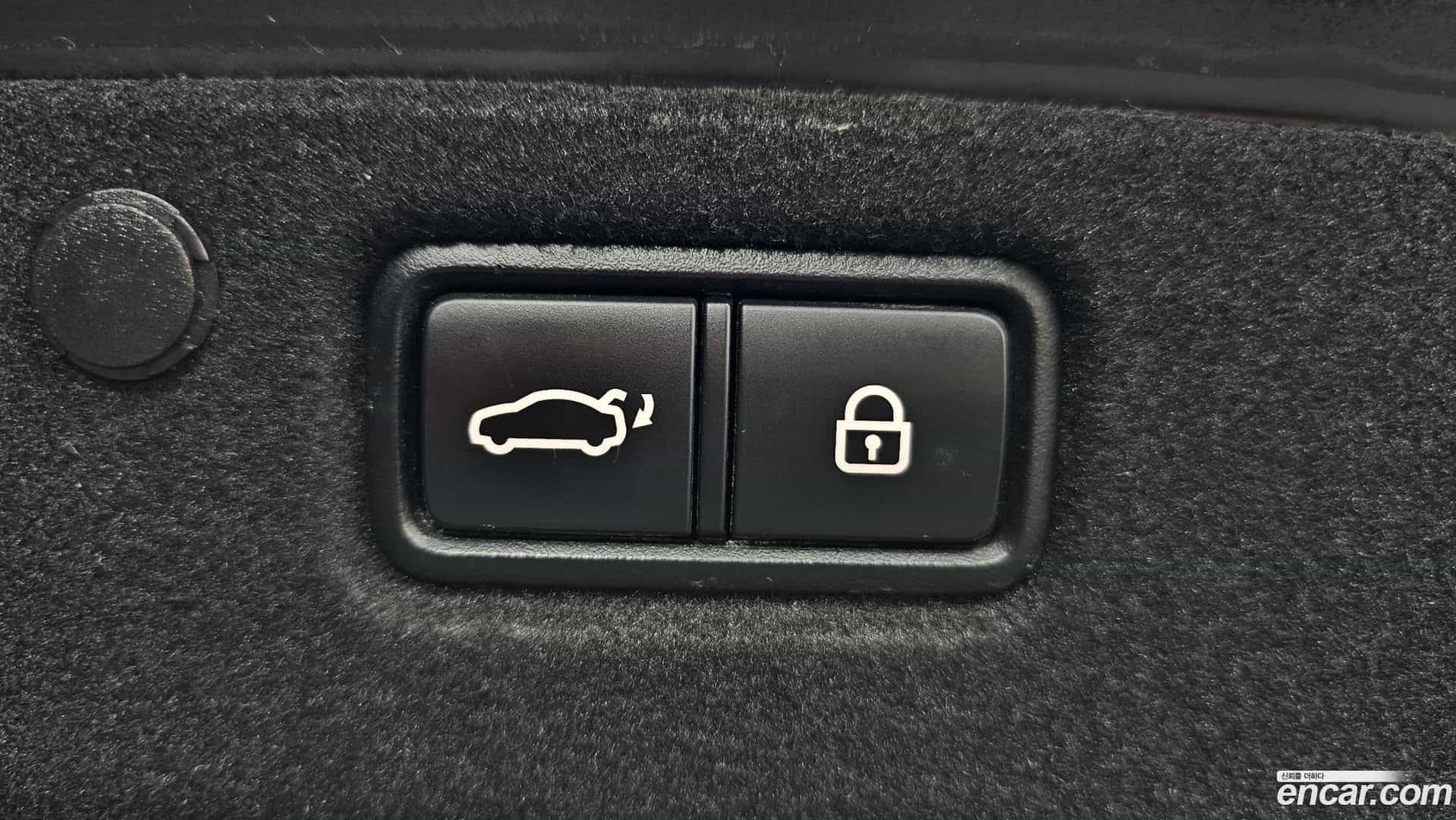 Grandeur Hyundai 2017.4-OPTION-019