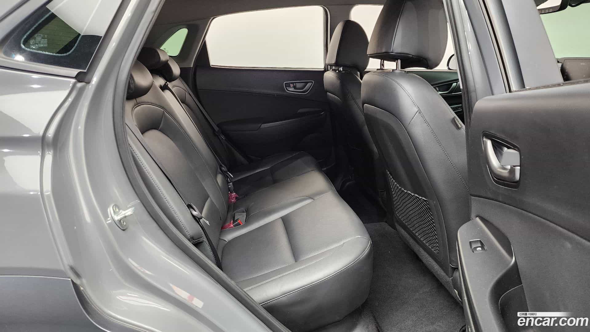 Kona Hyundai 2018.8-OPTION-015