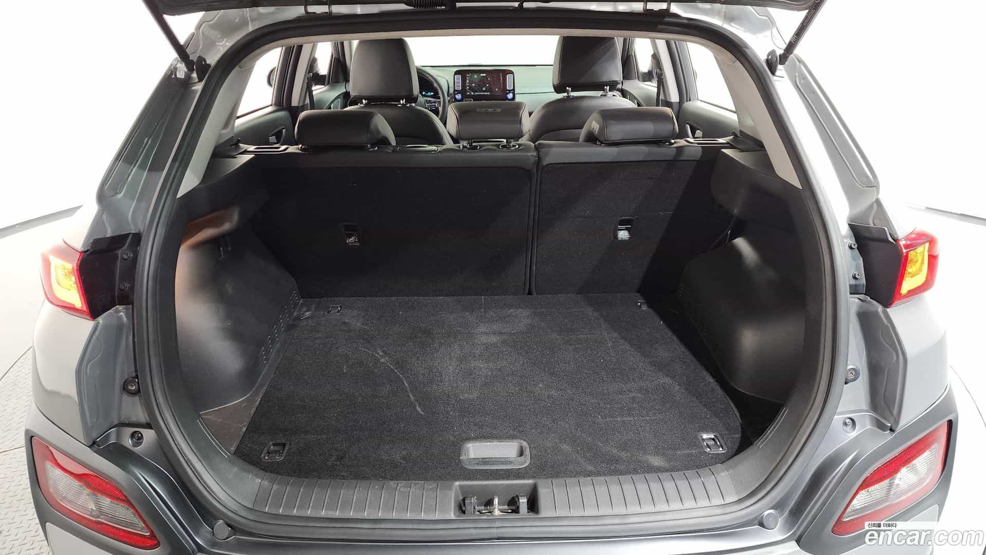 Kona Hyundai 2018.8-OPTION-024