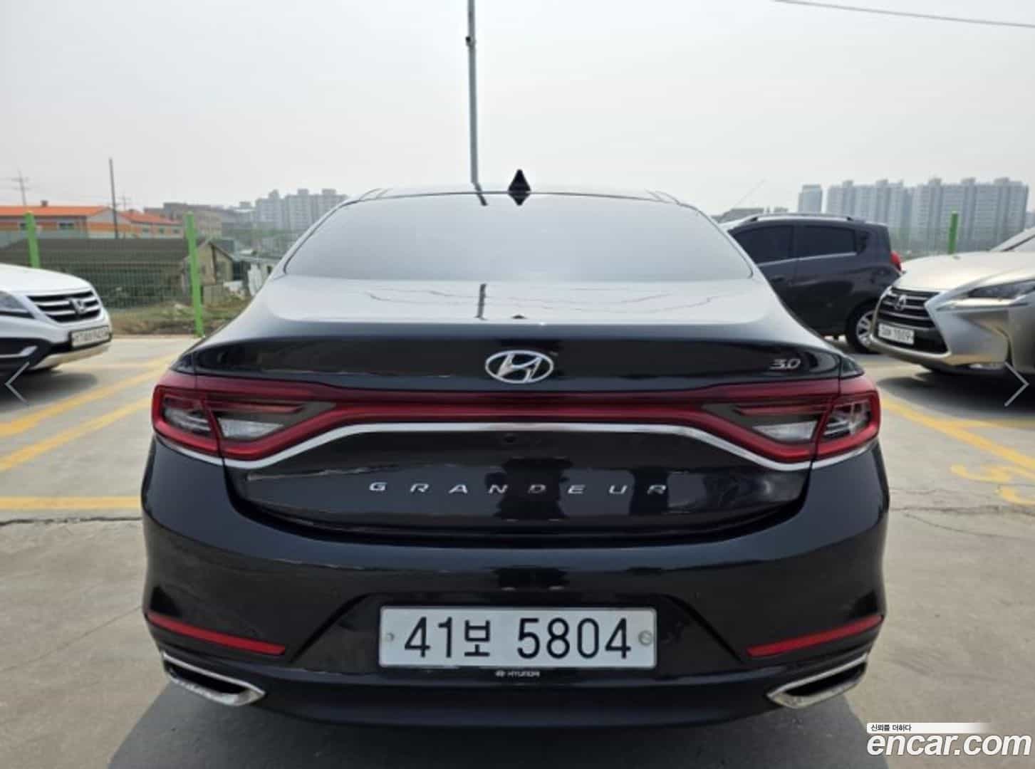Grandeur Hyundai 2016.10-OUTER-002