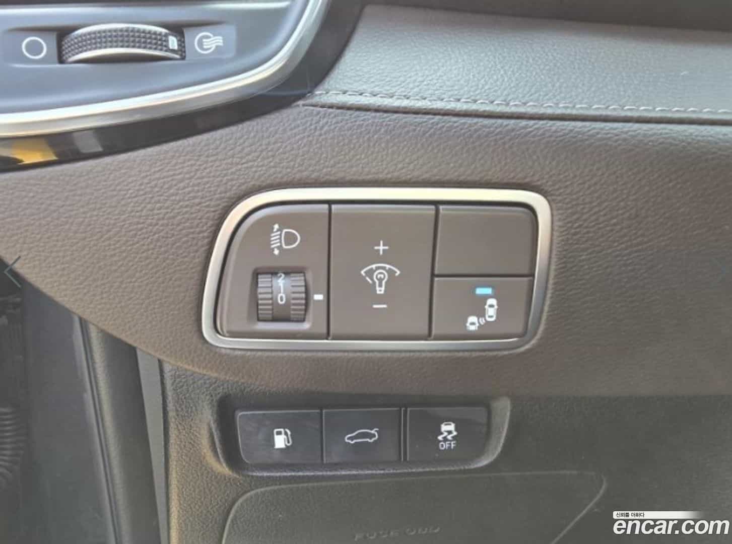 Grandeur Hyundai 2016.10-OPTION-018