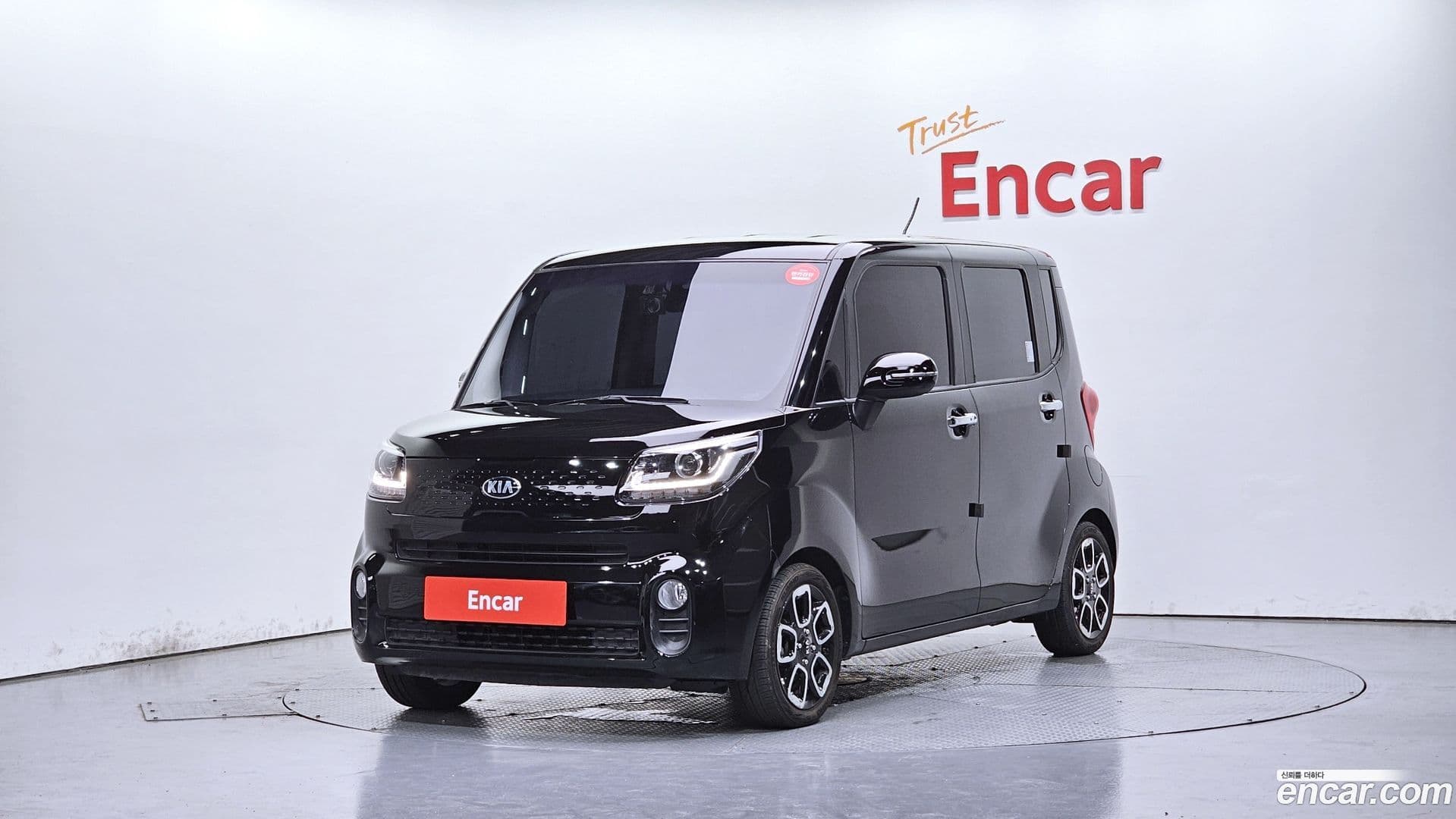 Main__Slider__Photo:RAY Kia 2019.1-0