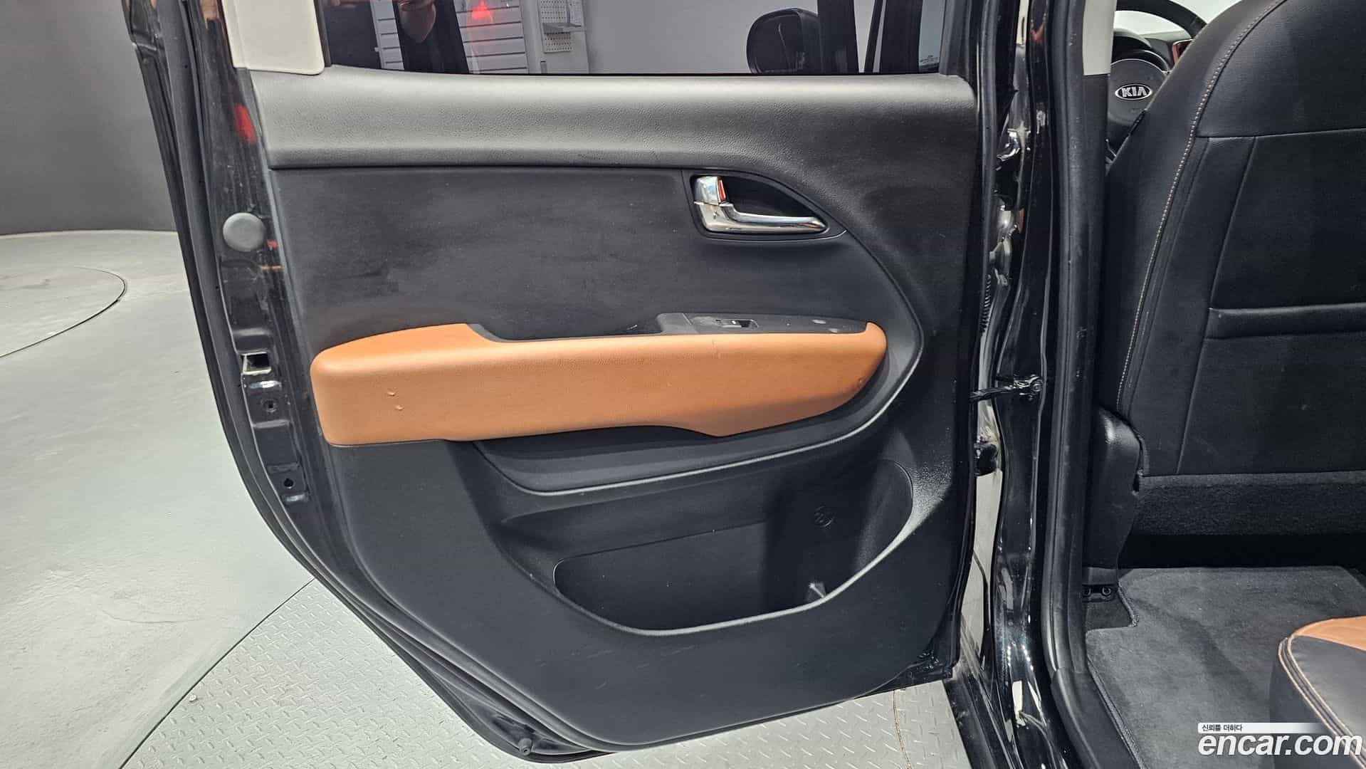 RAY Kia 2019.1-INNER-035