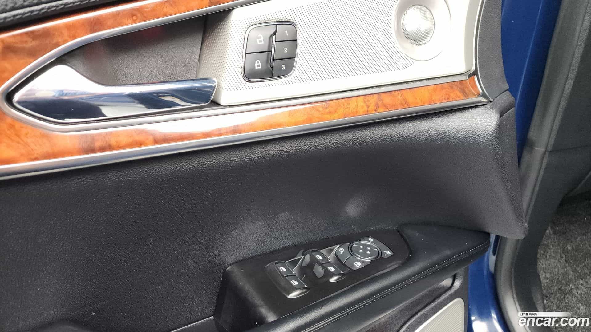 Nautilus Lincoln 2019.10-OPTION-049