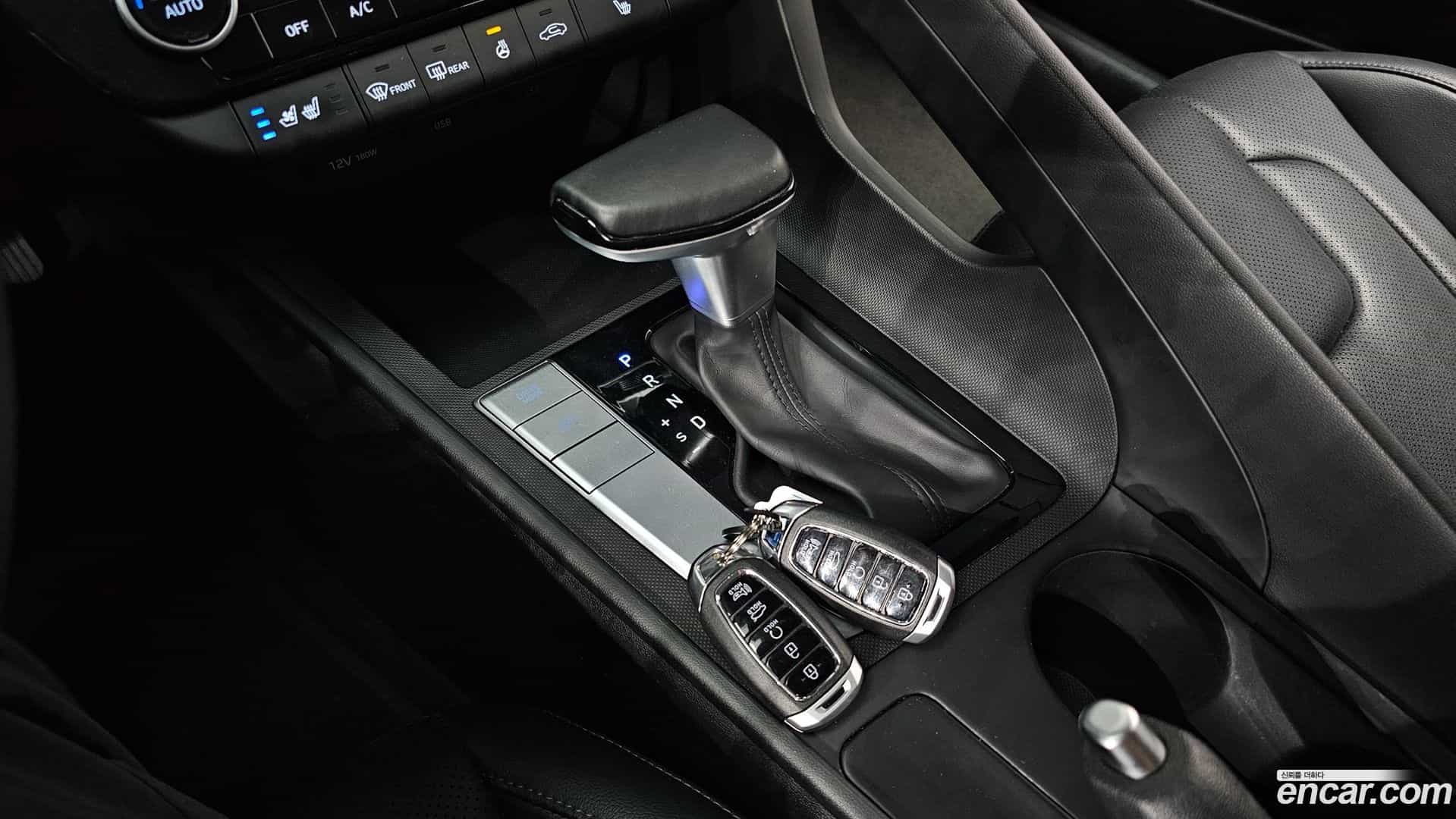 AVANTE Hyundai 2020.11-INNER-009
