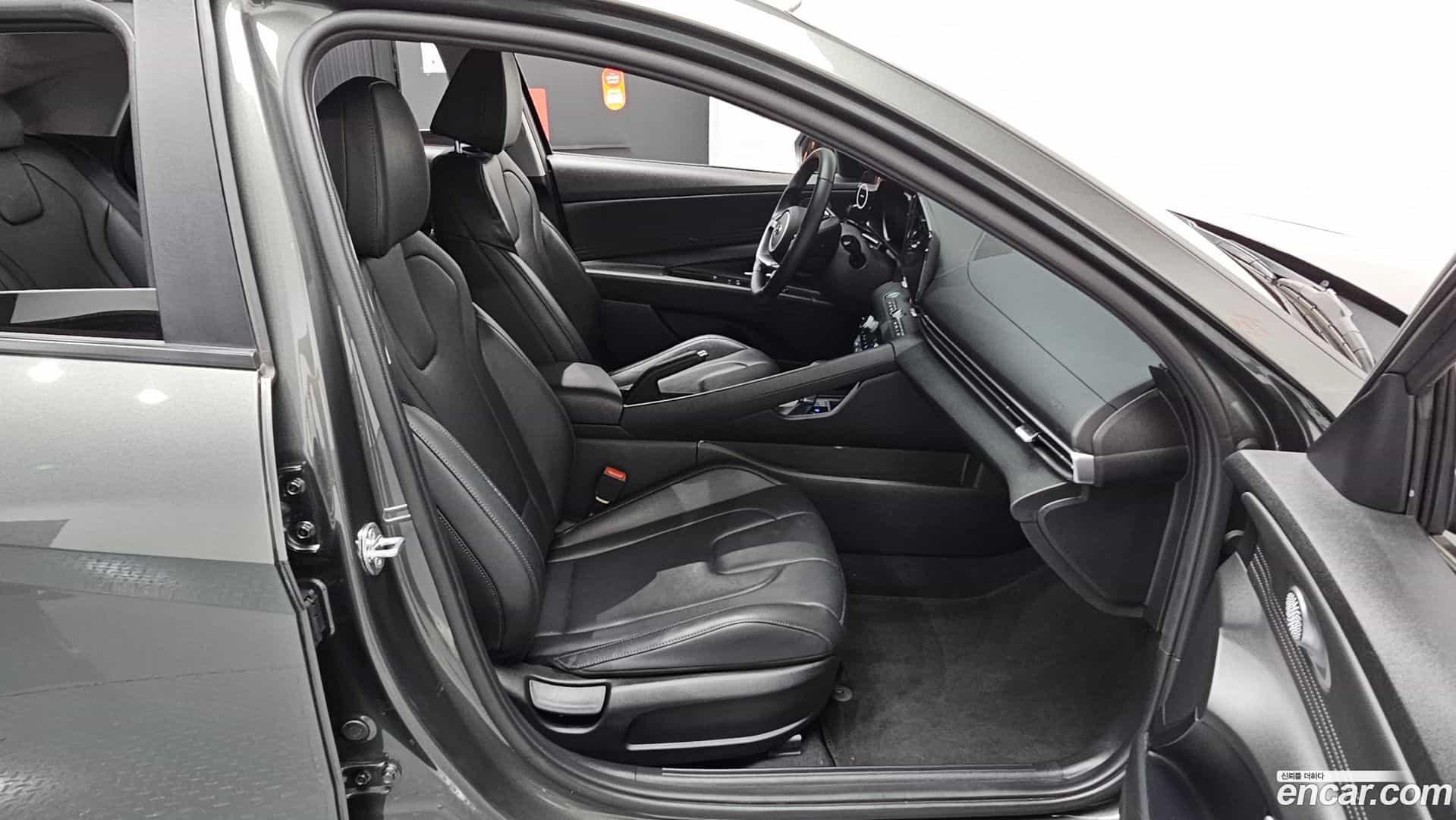 AVANTE Hyundai 2020.11-OPTION-016