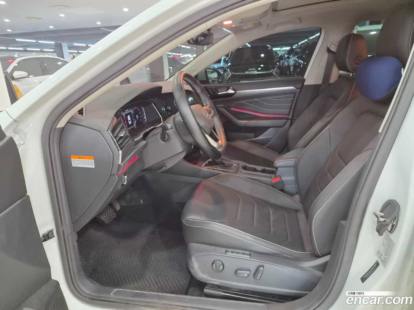 Jetta Volkswagen 2022.10-INNER-010
