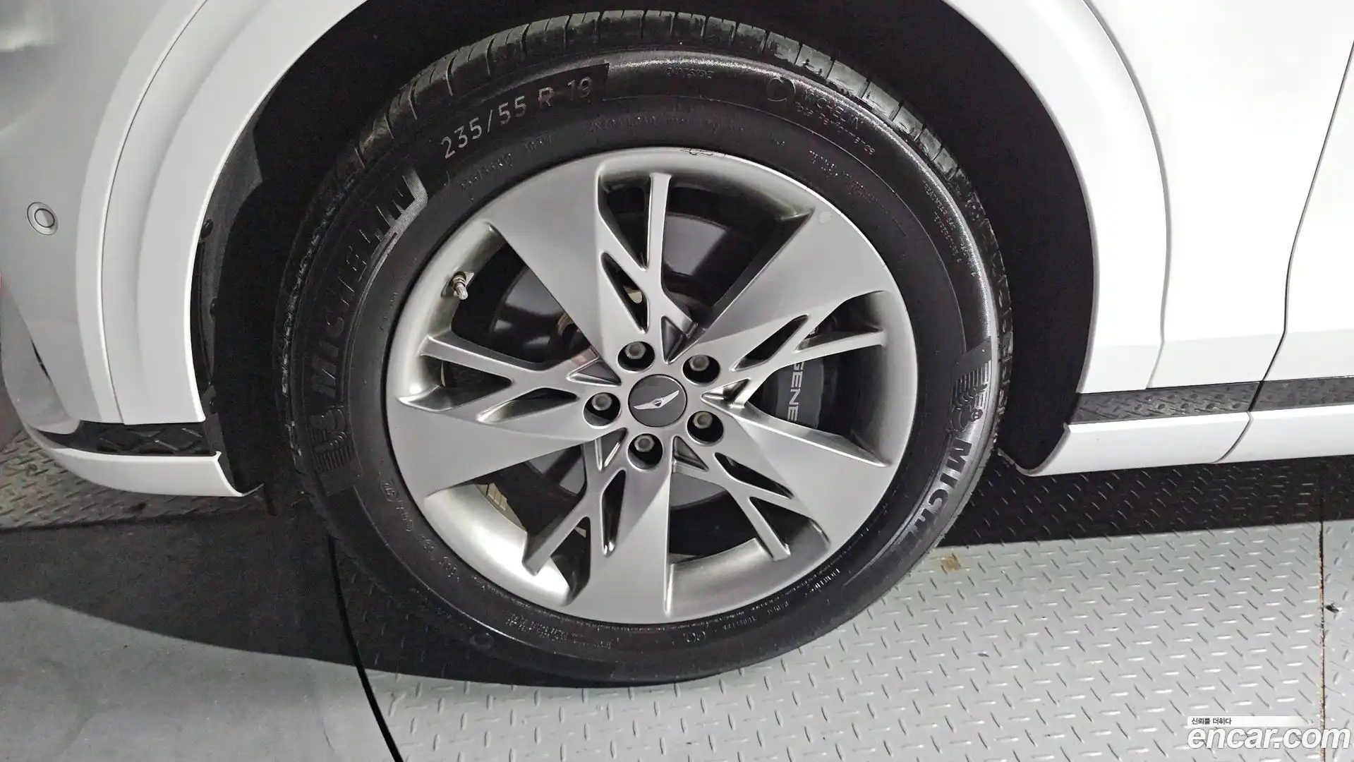 GV70 Genesis 2021.11-OUTER-005