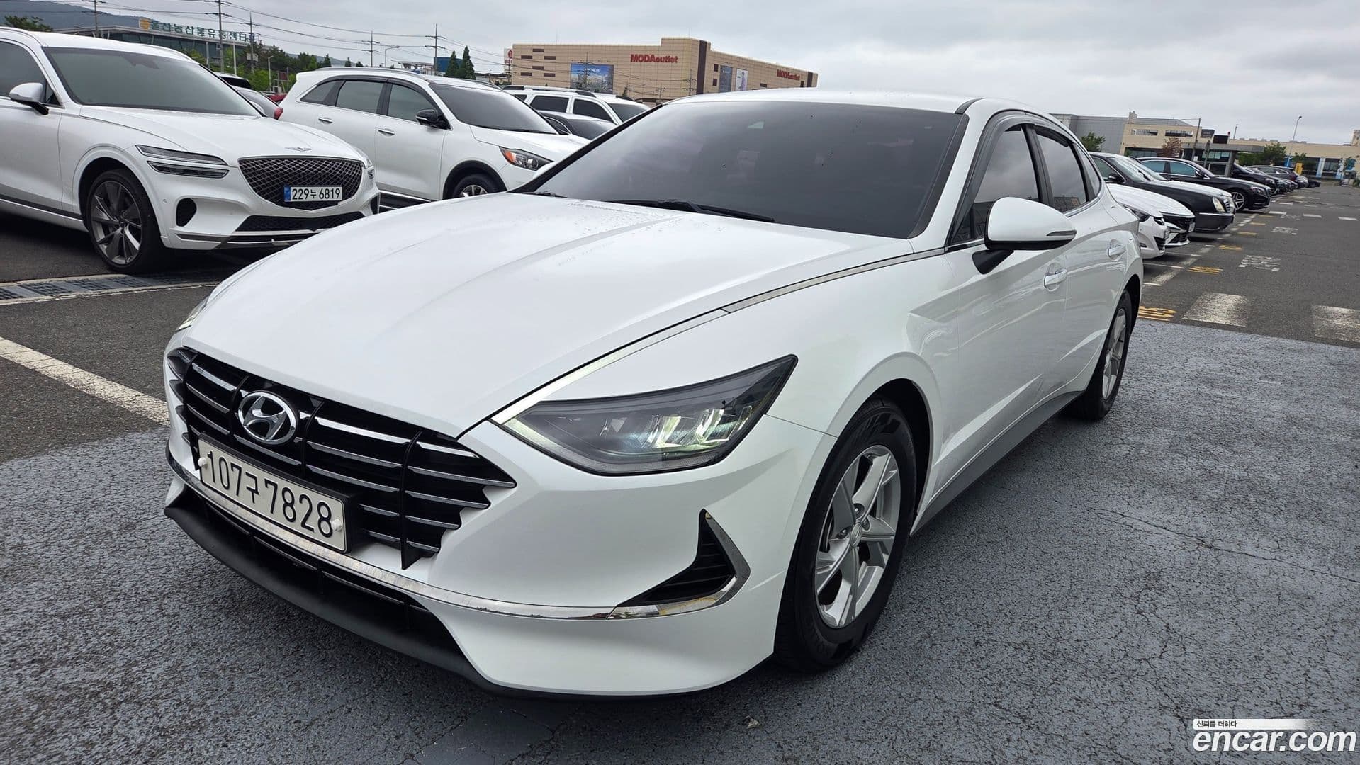 Main__Slider__Photo:Sonata Hyundai 2020.3-0