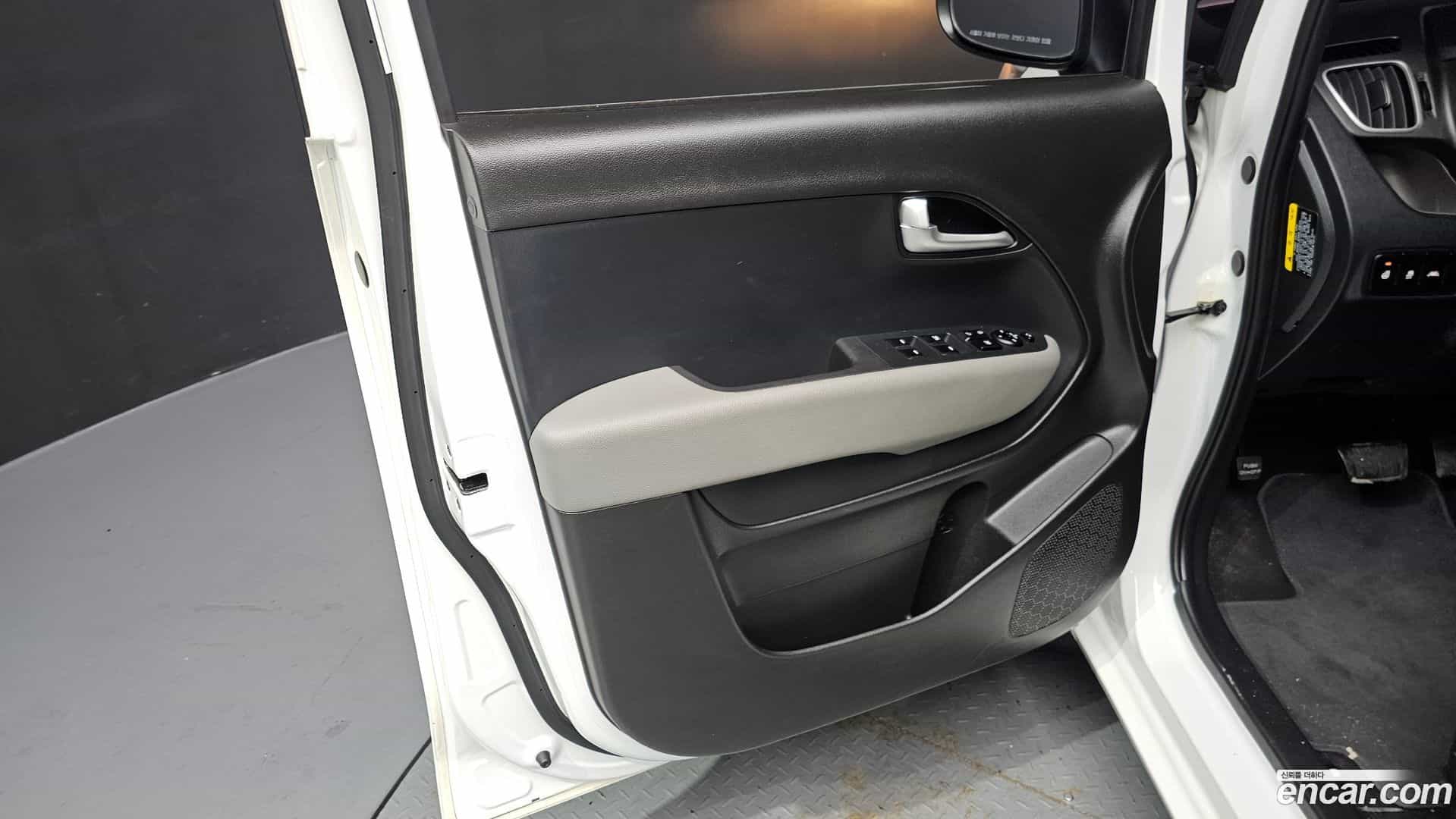 RAY Kia 2021.2-INNER-034