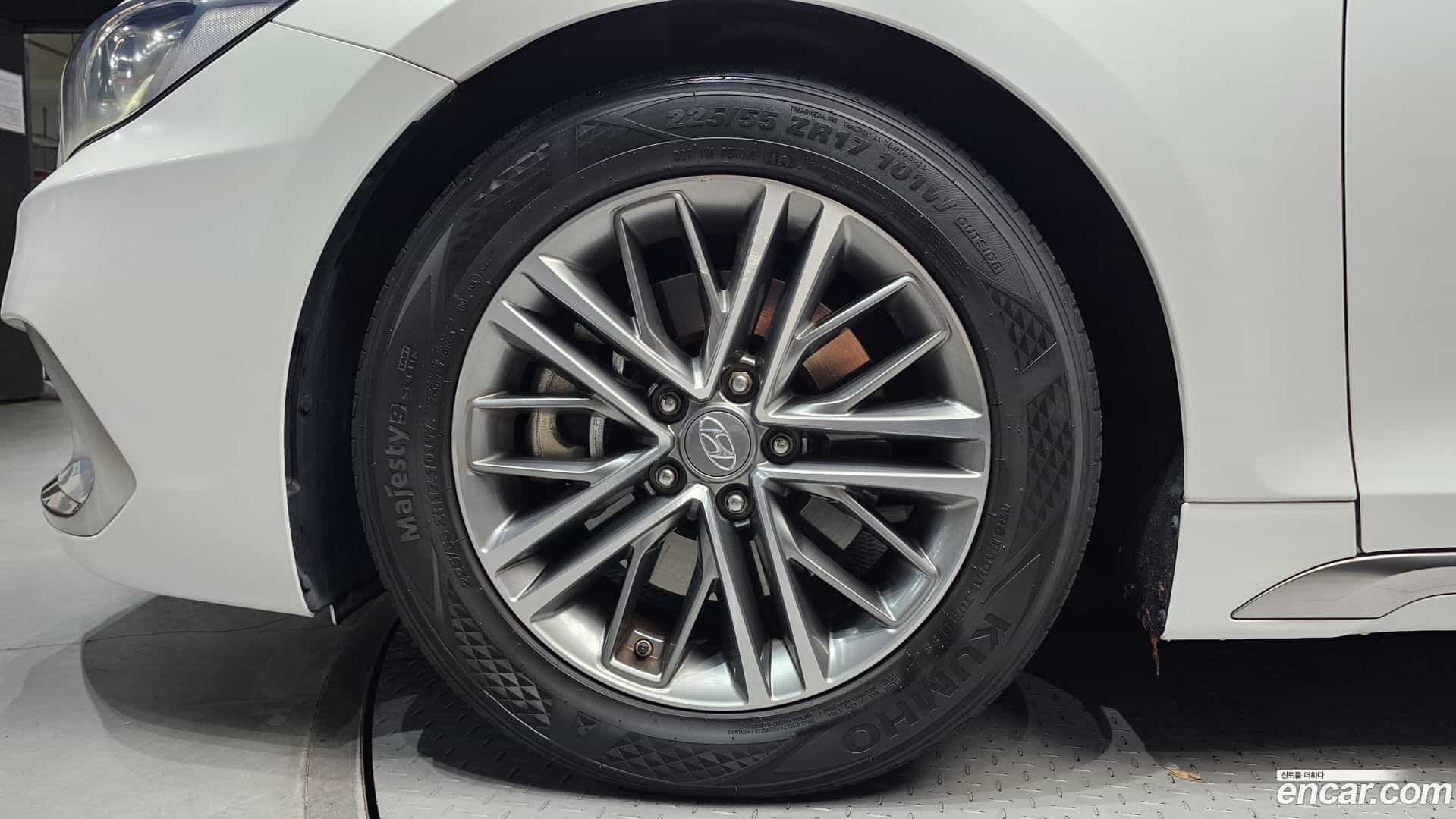 Grandeur Hyundai 2019.8-OUTER-005