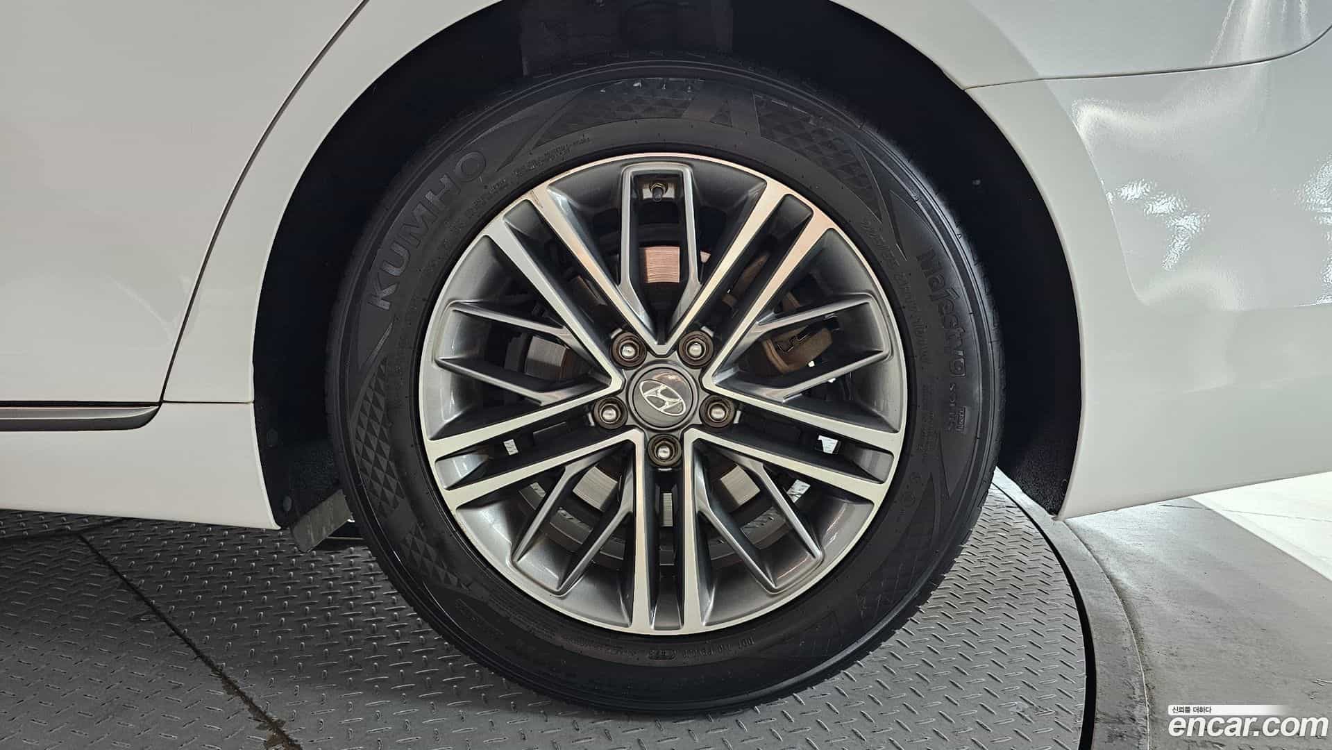 Grandeur Hyundai 2019.8-OUTER-031