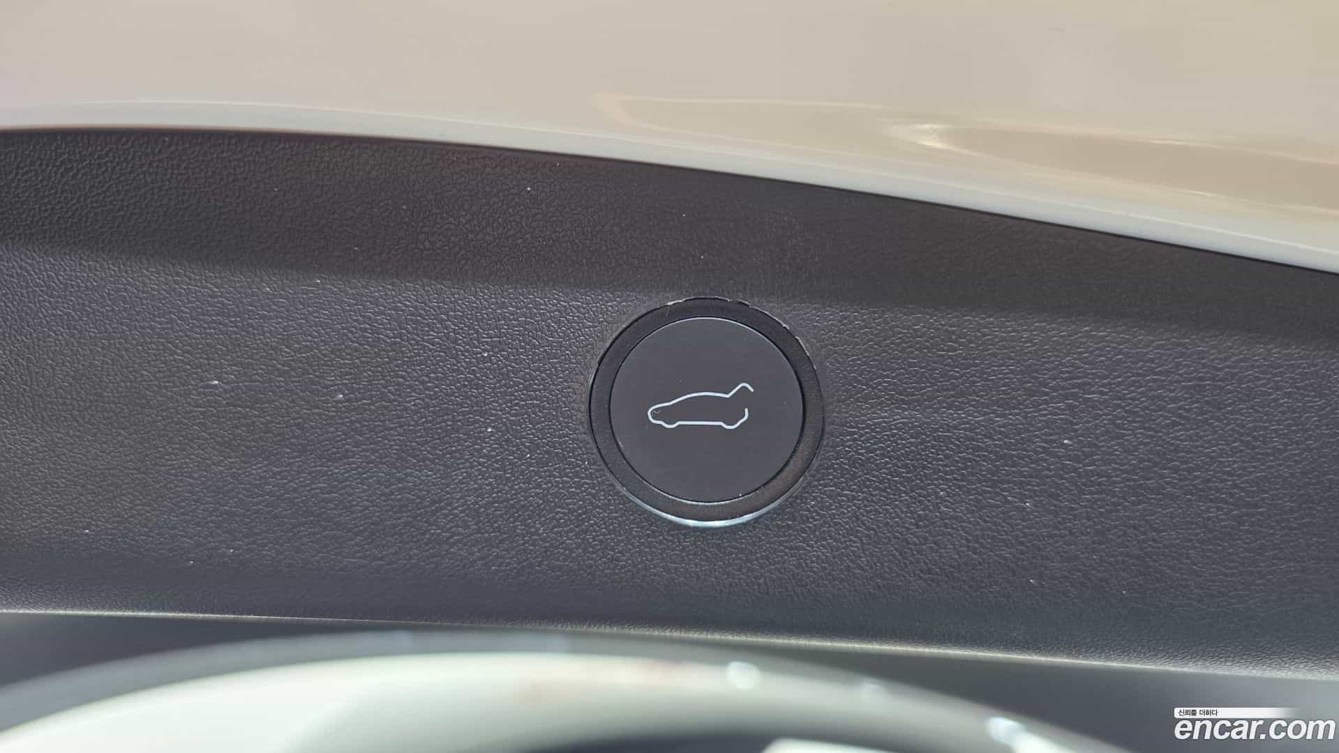 Model 3 Tesla 2022.7-OPTION-021