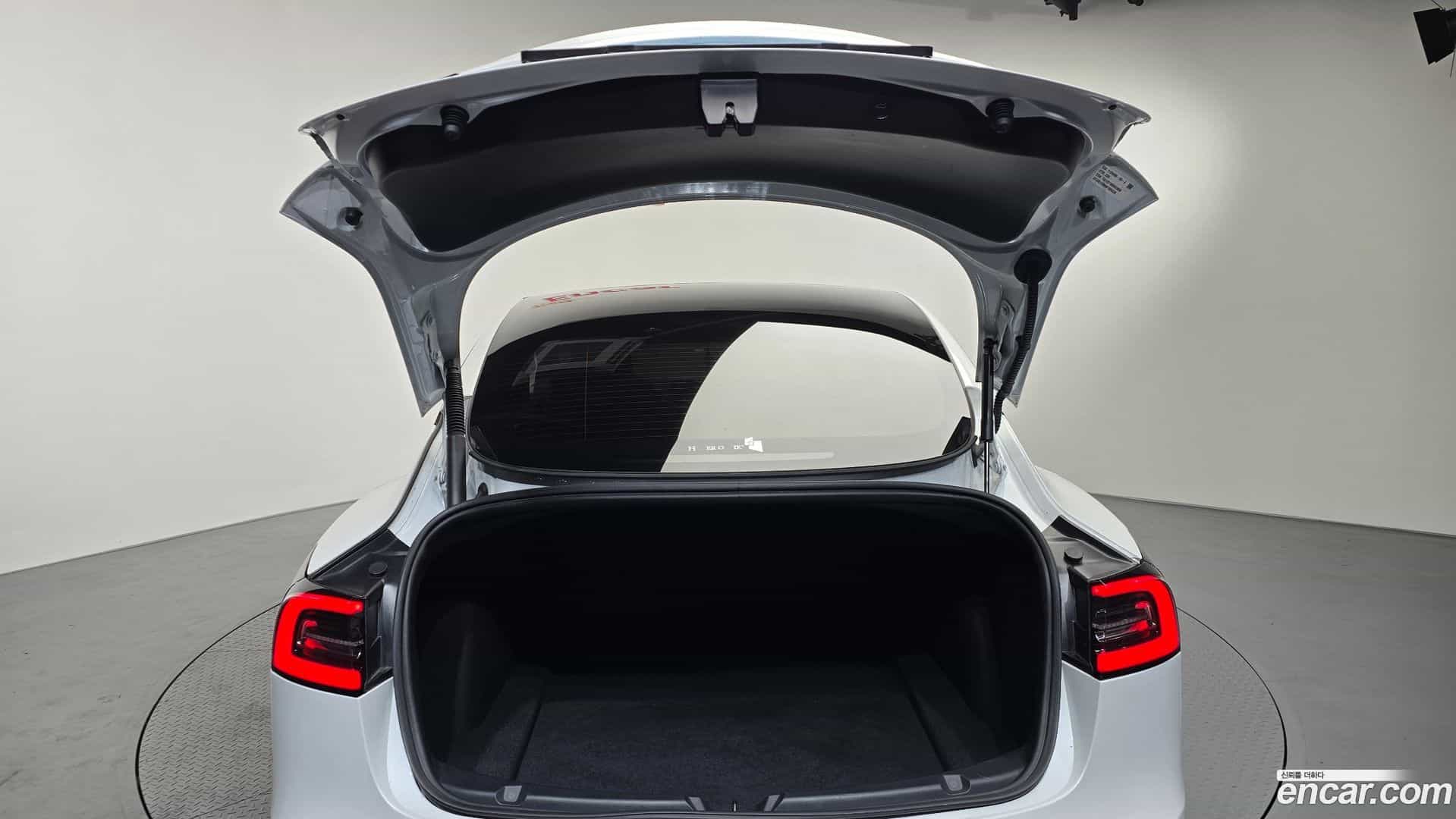 Model 3 Tesla 2022.7-OPTION-022