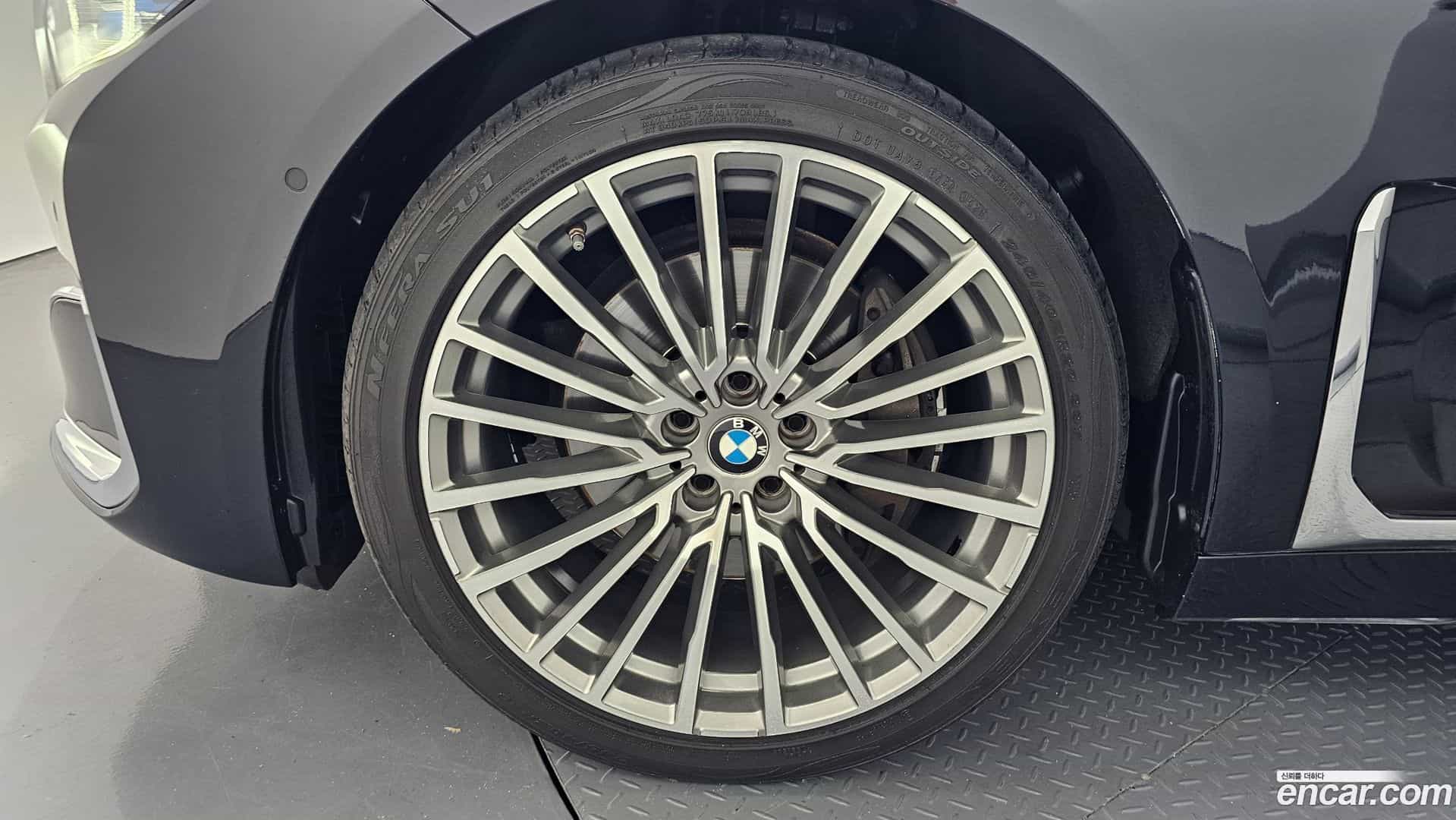 7-Series BMW 2021.4-OUTER-005