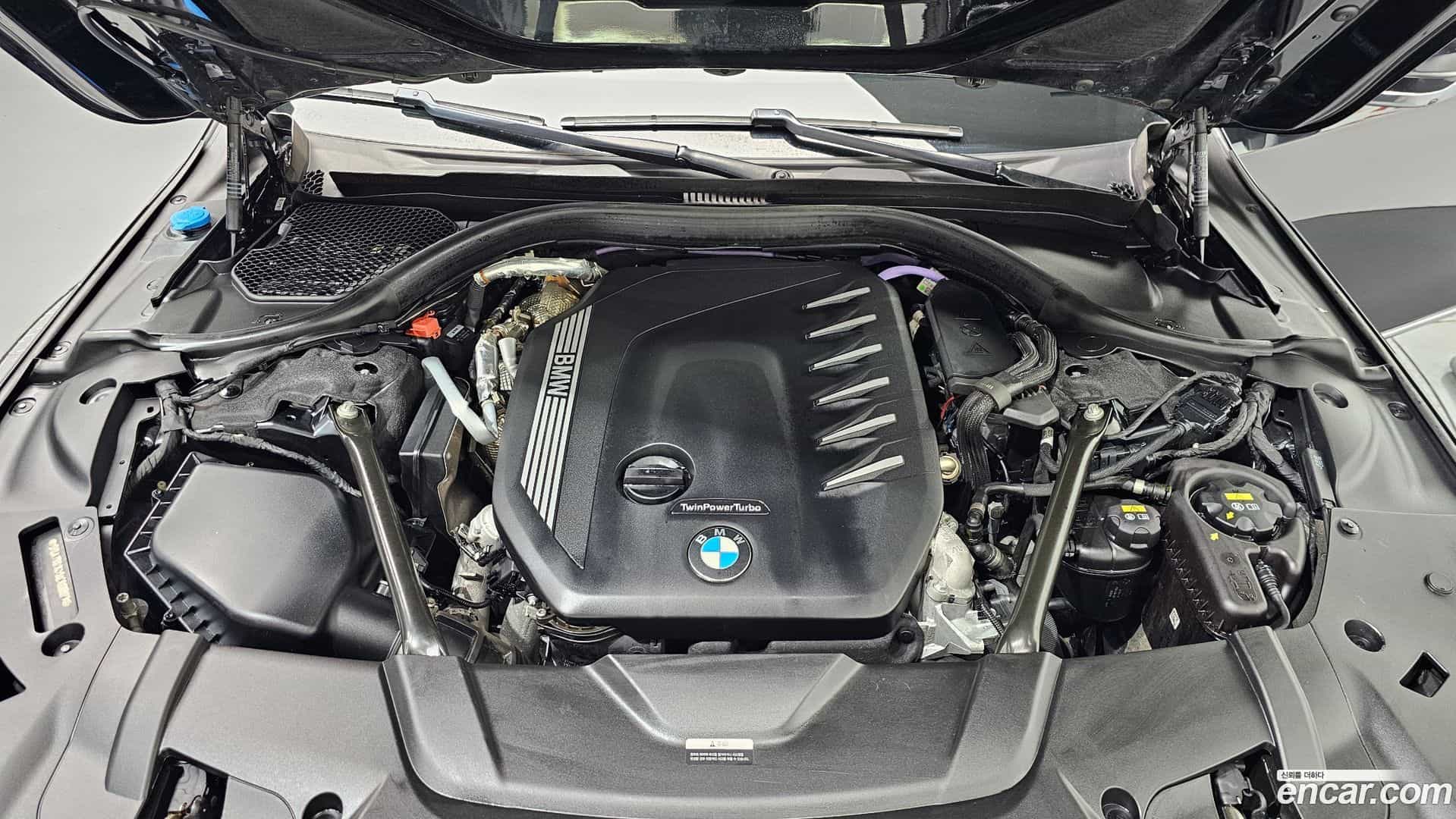 7-Series BMW 2021.4-OUTER-006