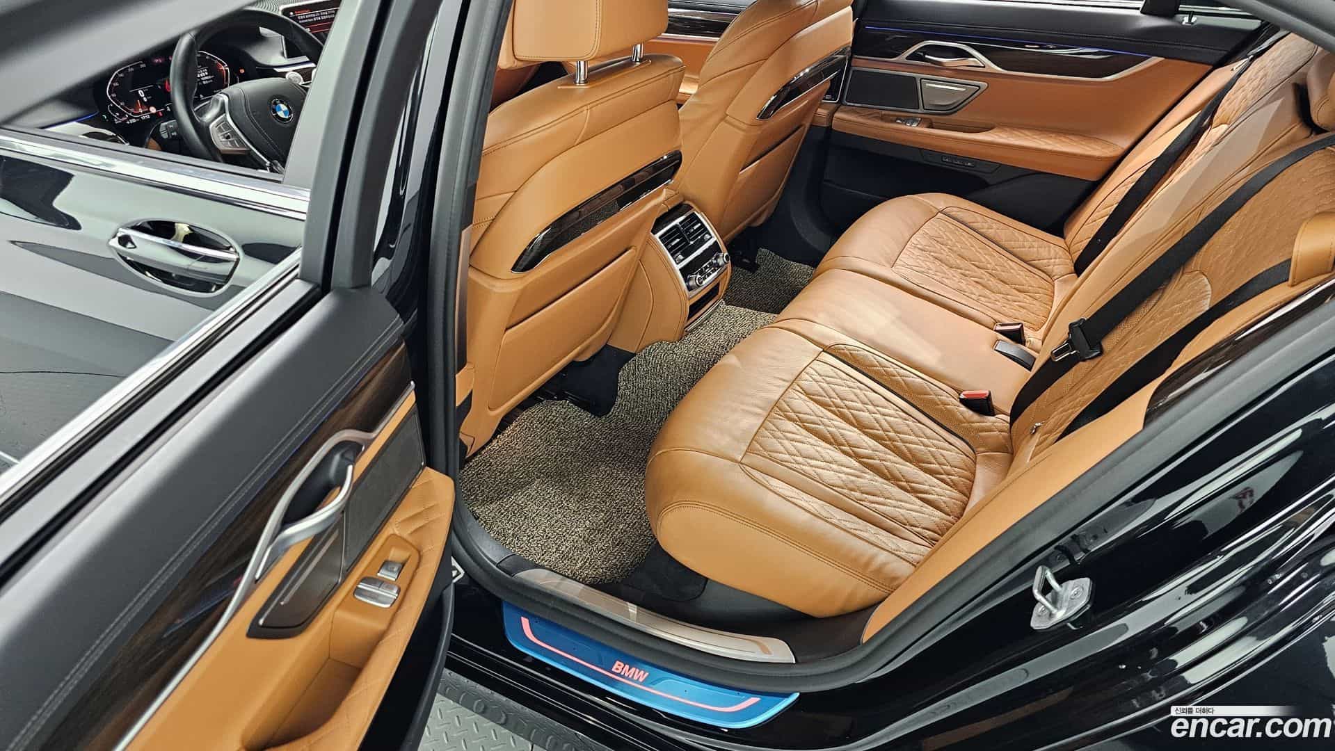 7-Series BMW 2021.4-OPTION-016