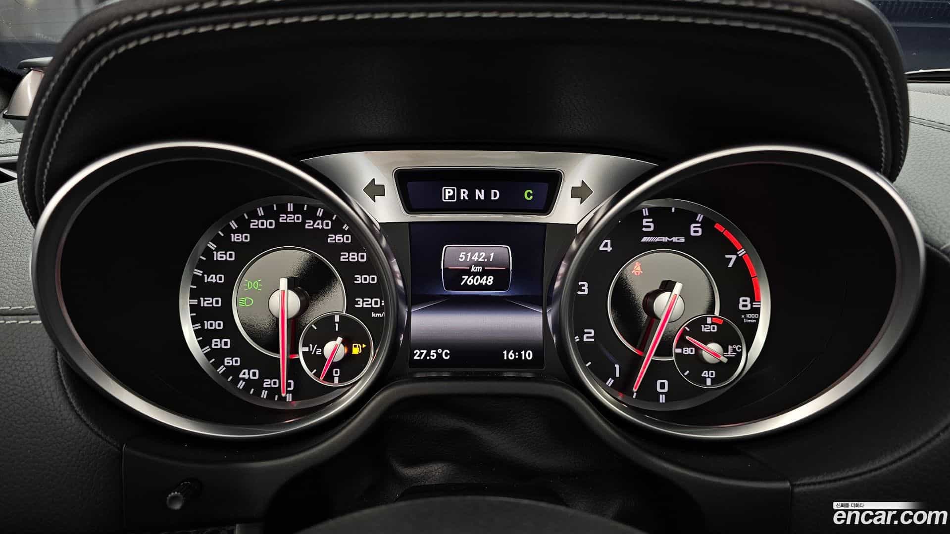 SL-Class Mercedes-Benz 2015.10-INNER-008