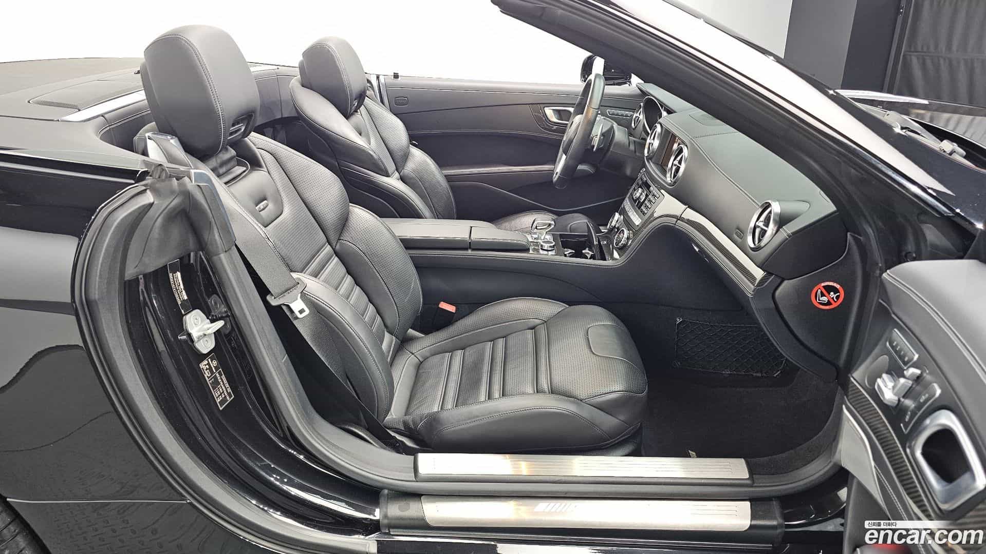 SL-Class Mercedes-Benz 2015.10-OPTION-018