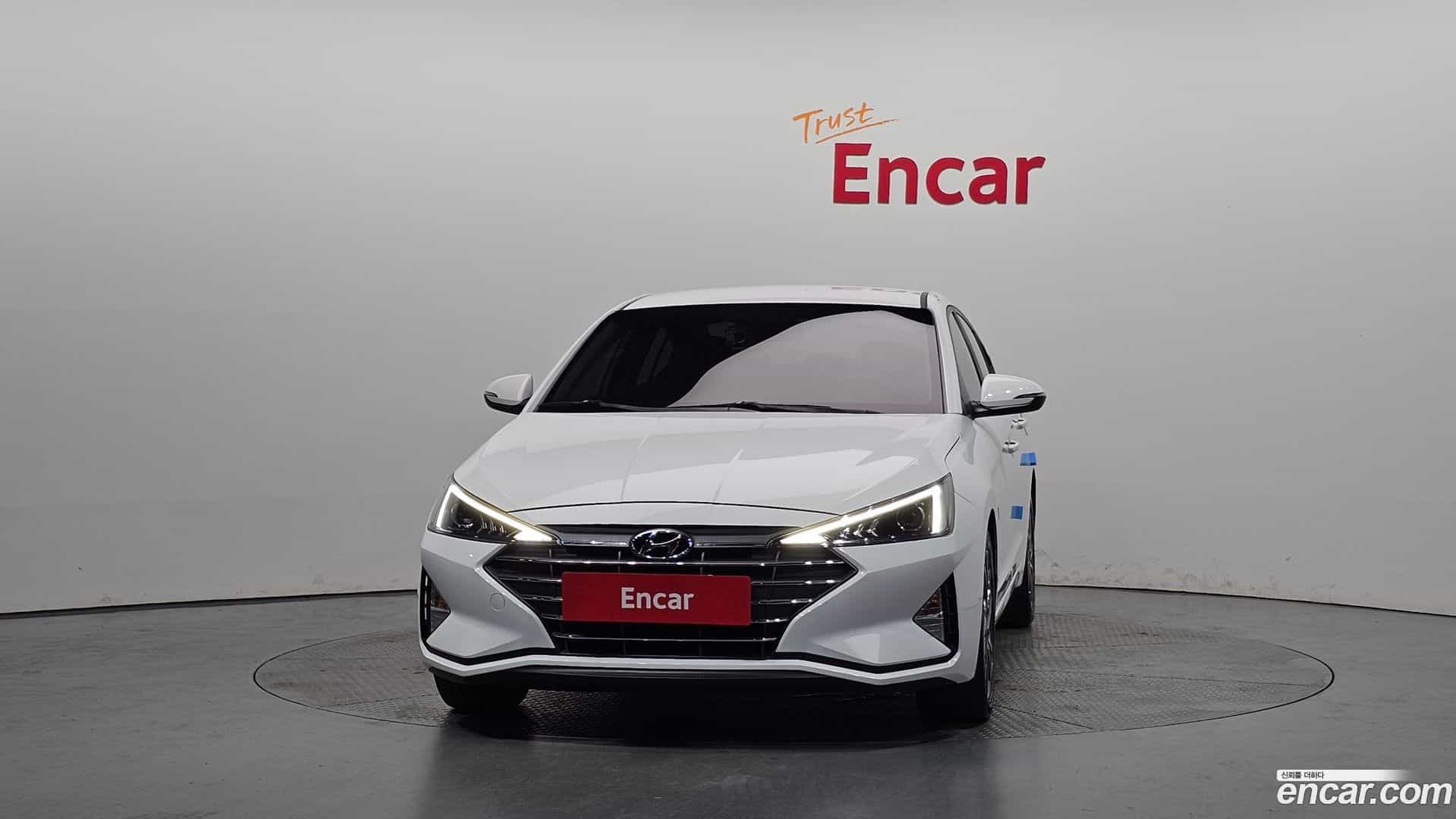 AVANTE Hyundai 2020.2-OUTER-003