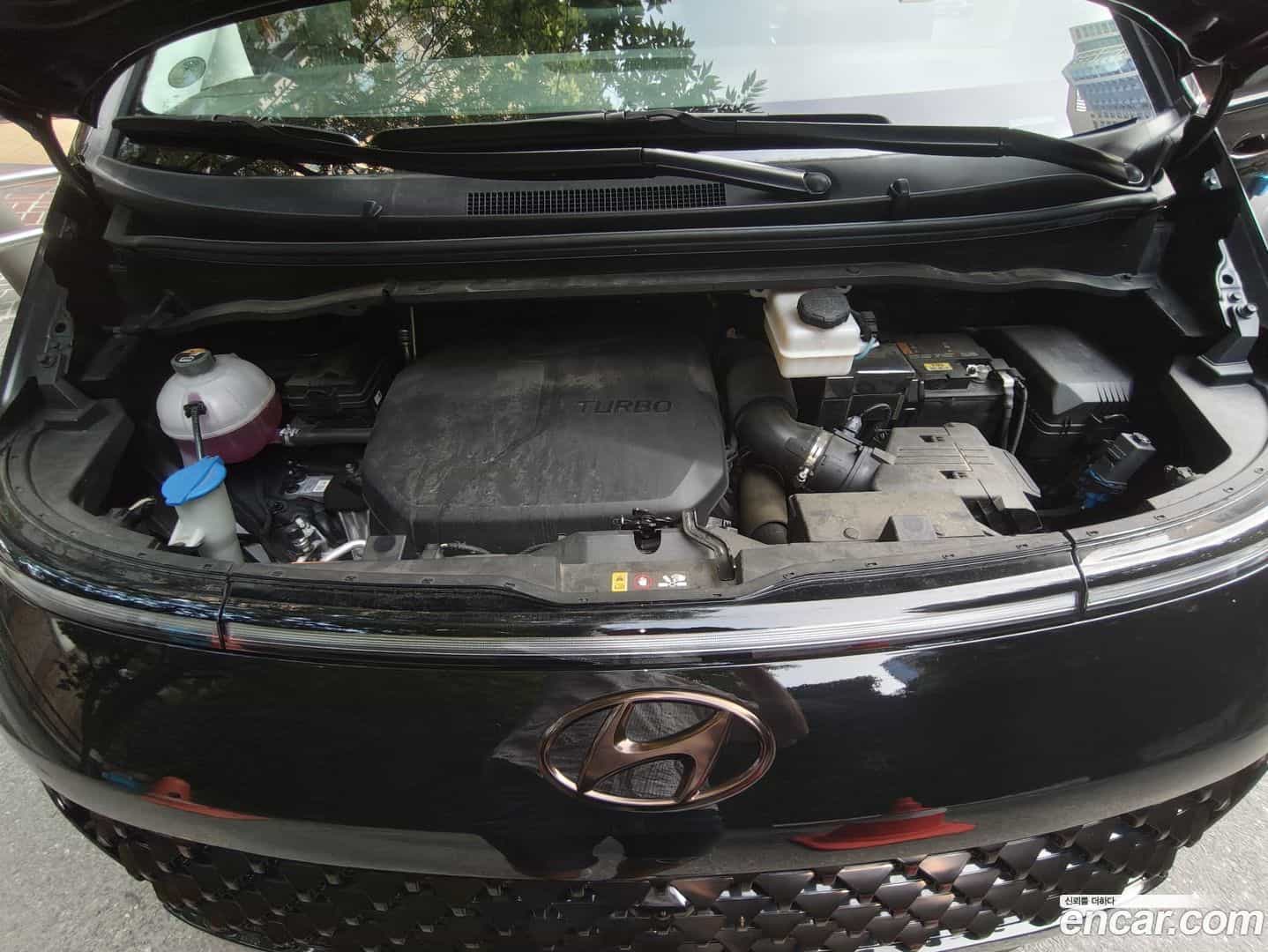 Staria Hyundai 2023.1-OUTER-006