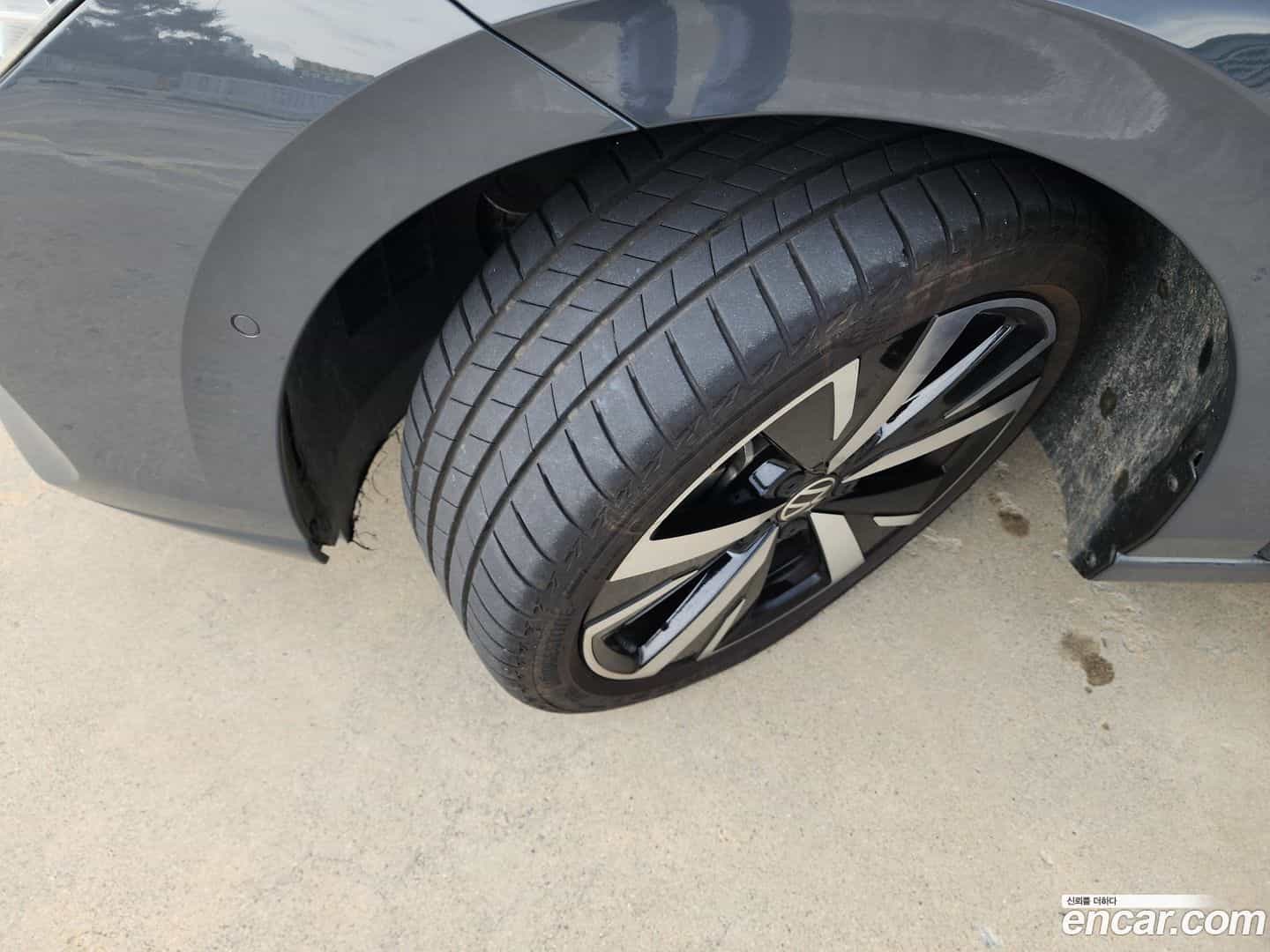 Golf Volkswagen 2025.5-INNER-007