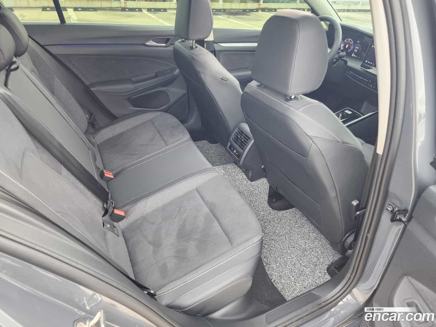 Golf Volkswagen 2025.5-OPTION-017