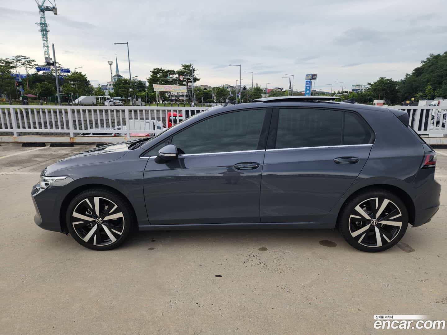 Golf Volkswagen 2025.5-OPTION-021