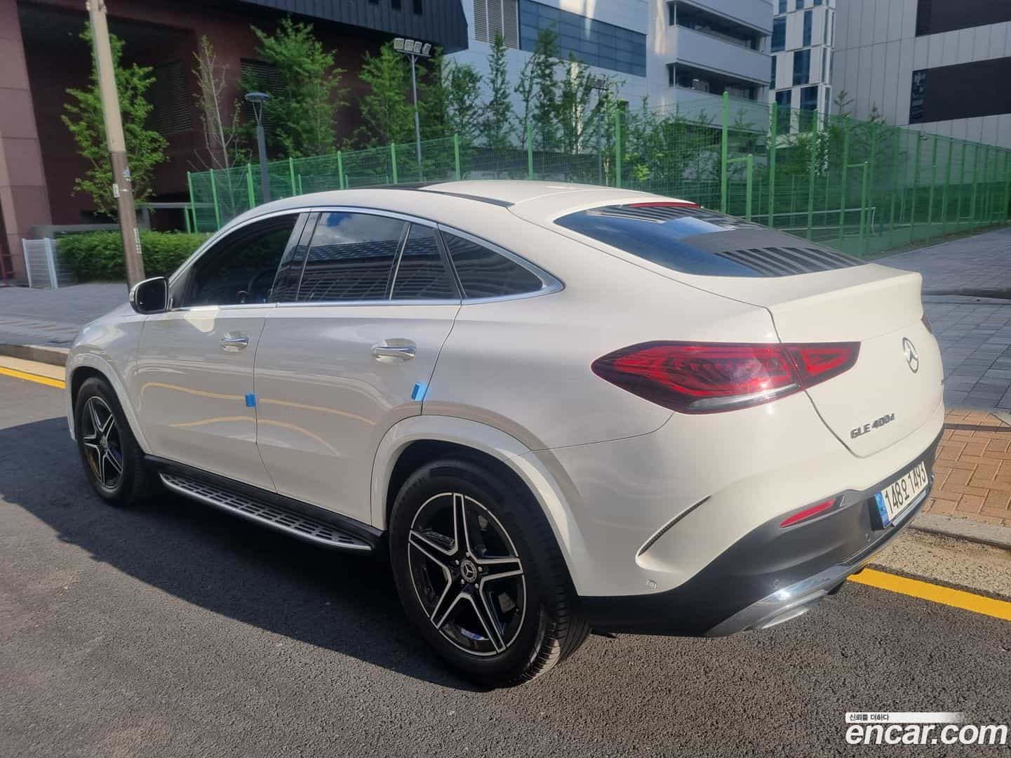 GLE-Class Mercedes-Benz 2020.9-OUTER-006