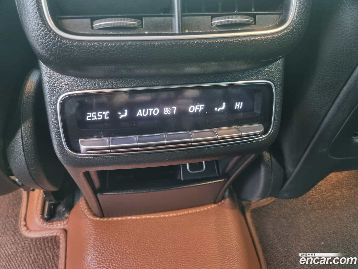 GLE-Class Mercedes-Benz 2020.9-OPTION-023