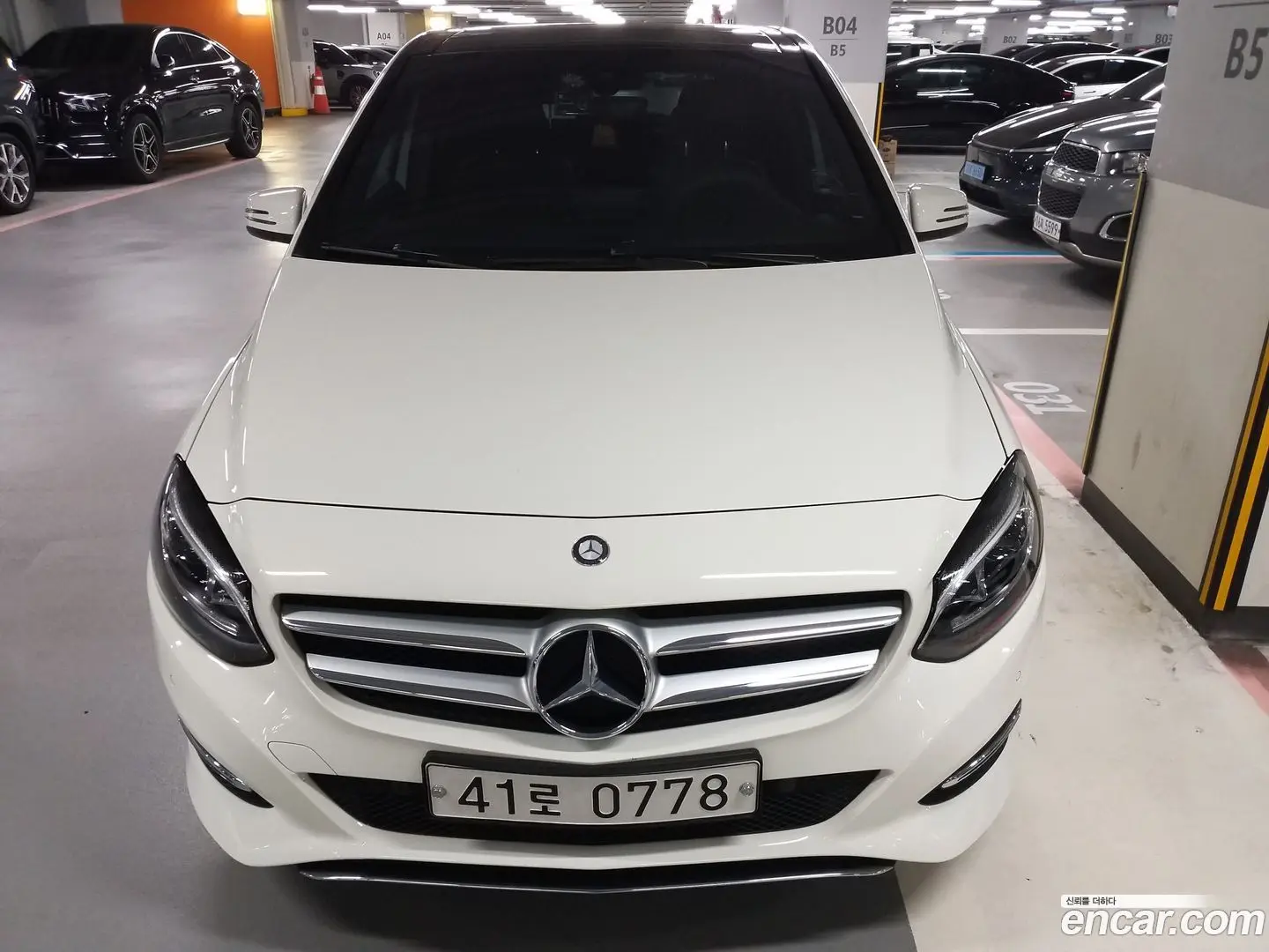 Main__Slider__Photo:B-Class Mercedes-Benz 2016.2-0