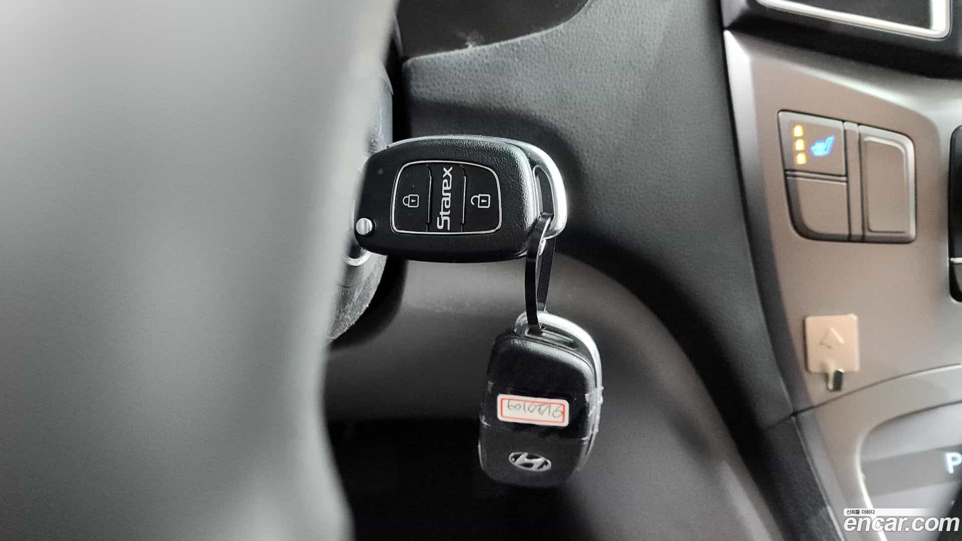 Starex Hyundai 2021.3-OPTION-023