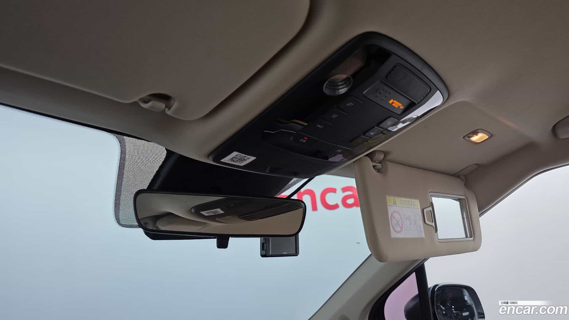 Canival Kia 2021.3-OPTION-024