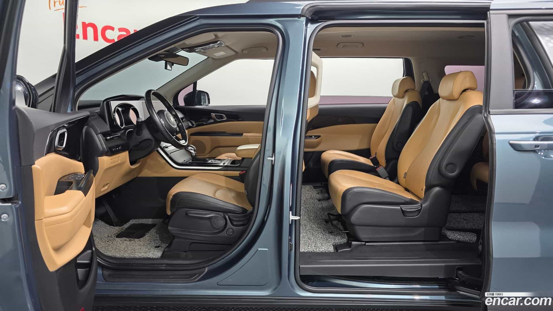 Canival Kia 2021.3-OPTION-040