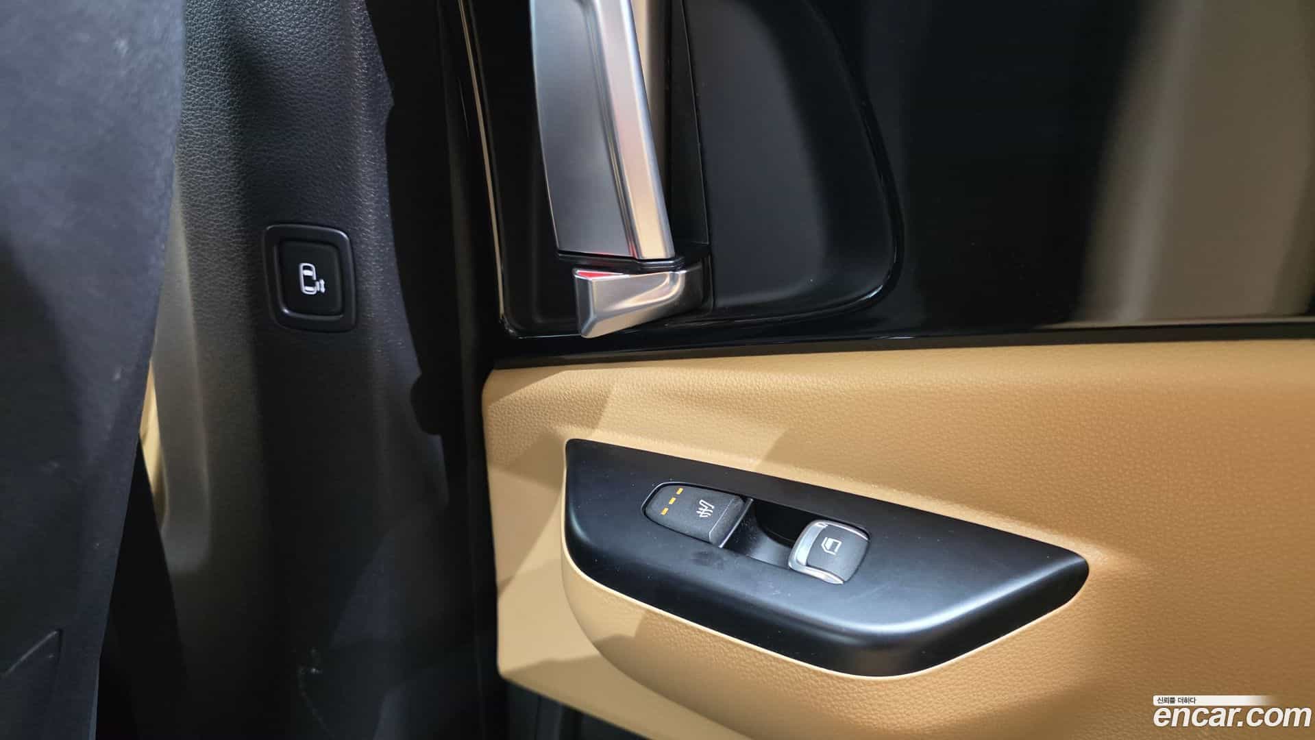 Canival Kia 2021.3-OPTION-041