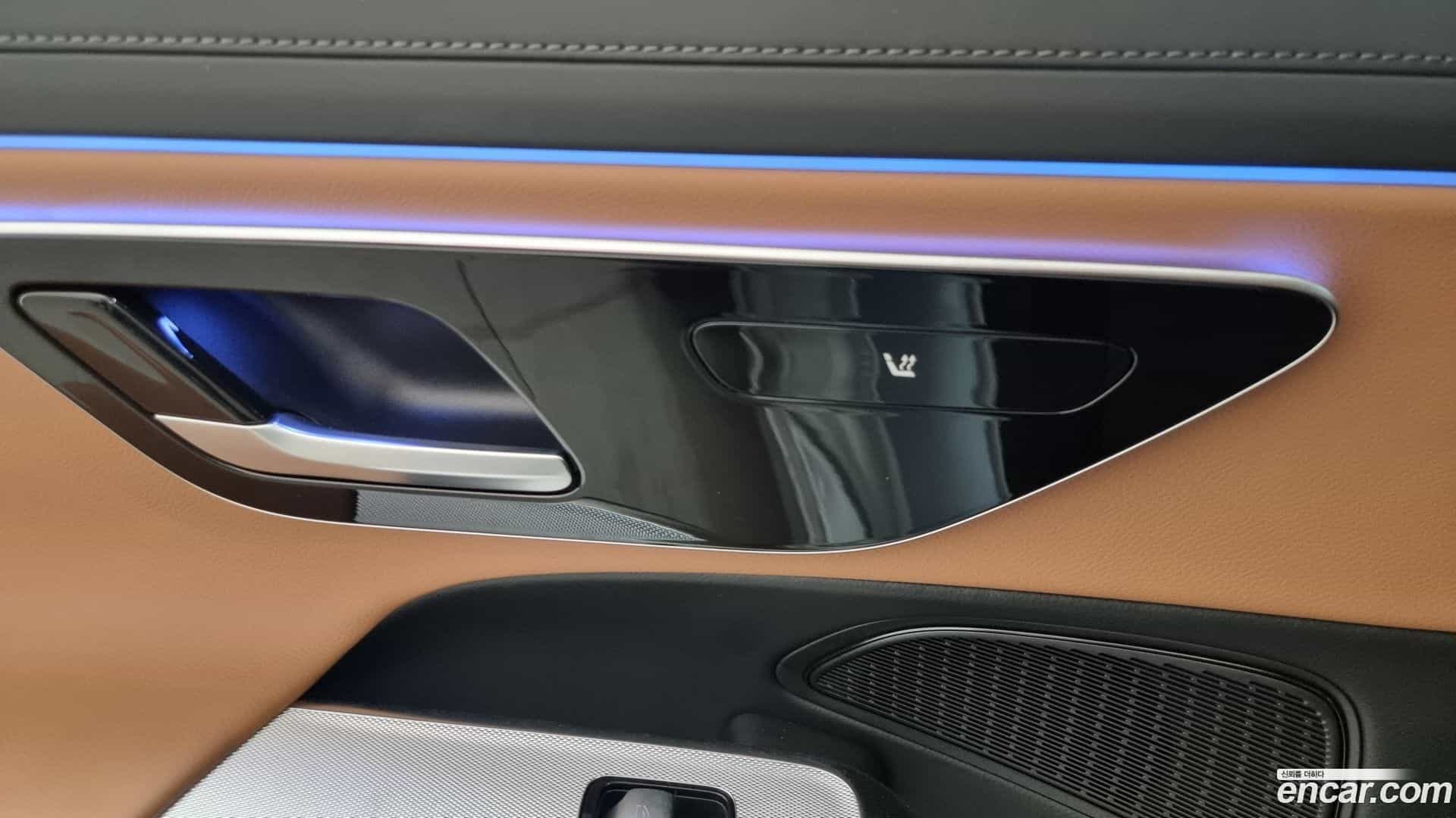 E-Class Mercedes-Benz 2025.6-OPTION-017