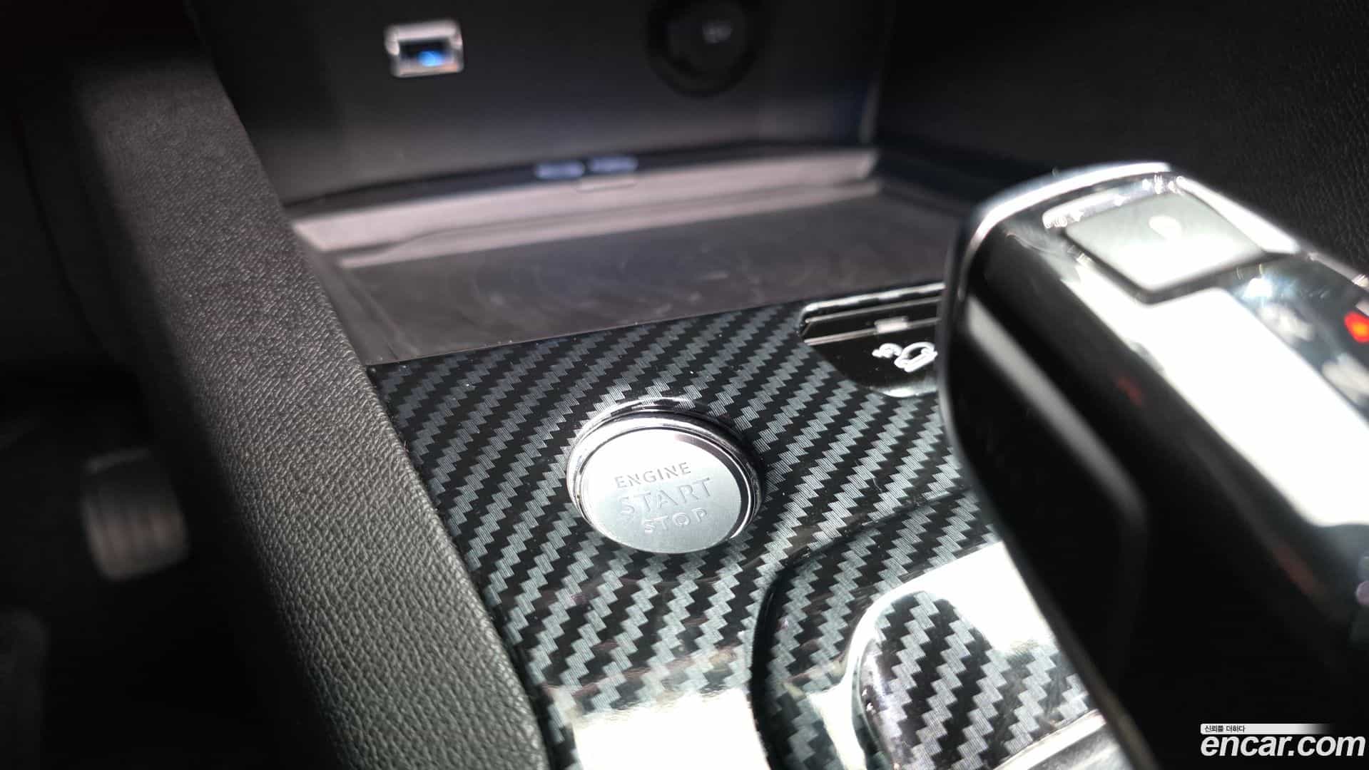 3008 Peugeot 2020.8-OPTION-051