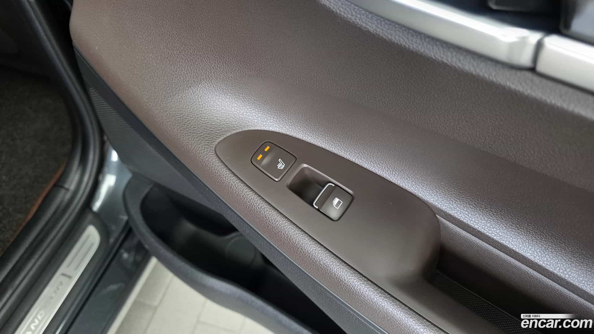 Grandeur Hyundai 2017.11-OPTION-023