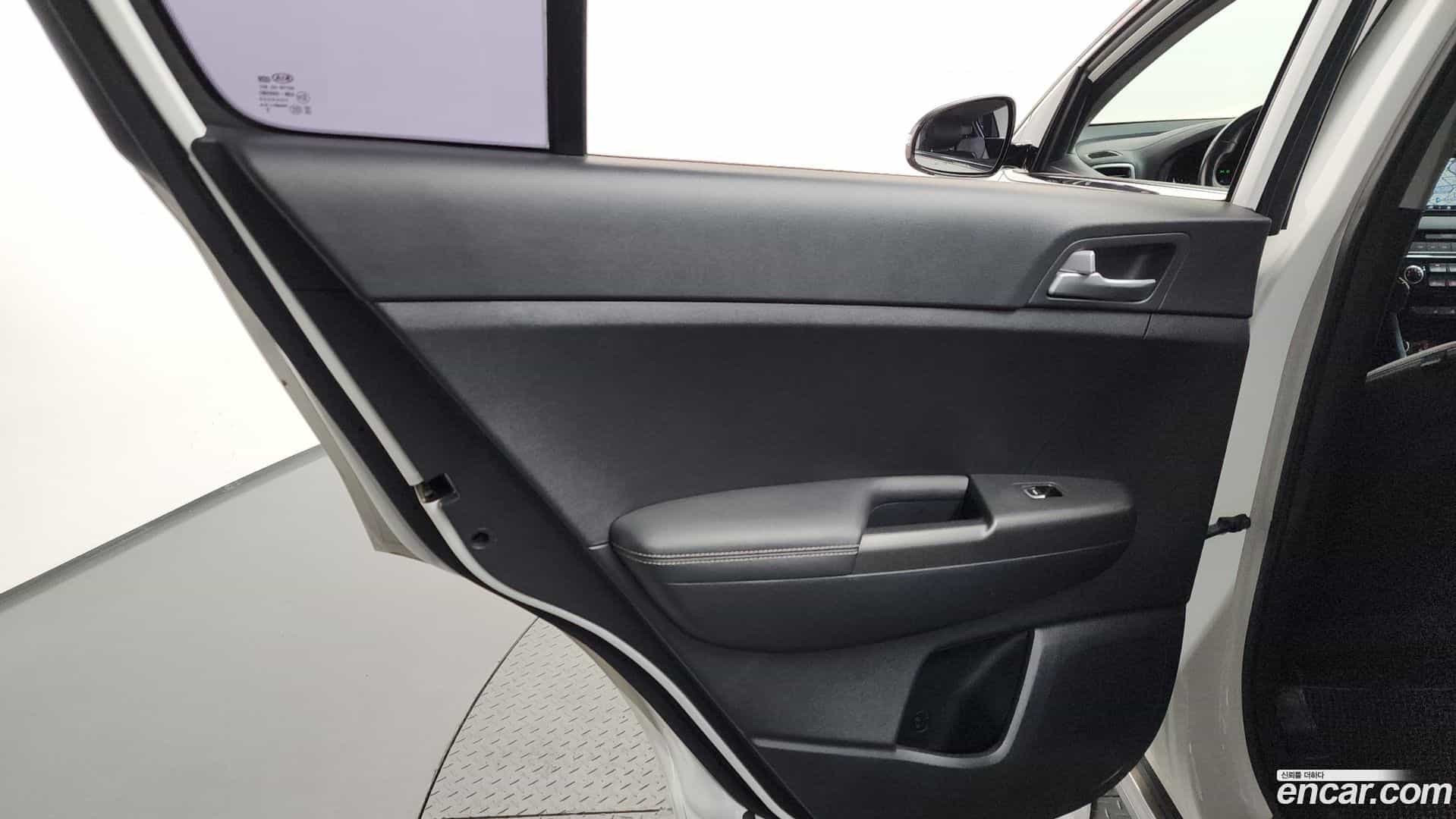 Sportage Kia 2015.10-INNER-035