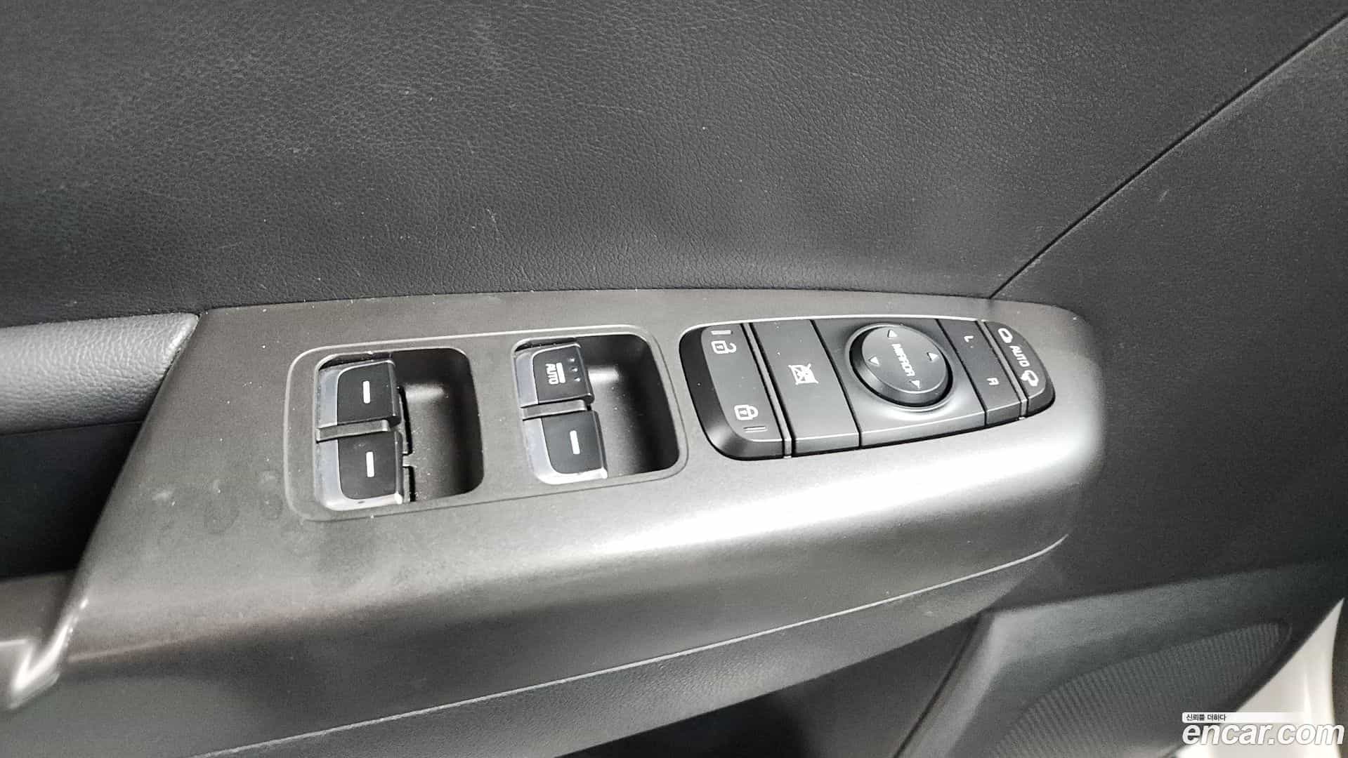 Sportage Kia 2015.10-OPTION-043