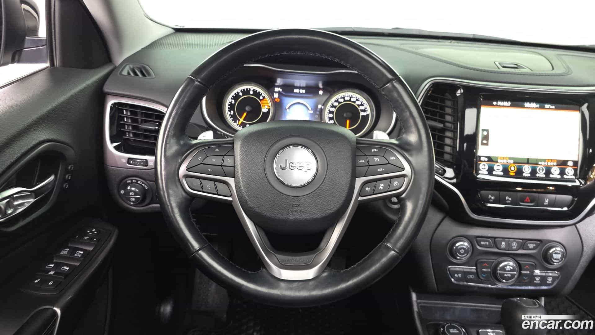 Cherokee Jeep 2021.2-OPTION-017