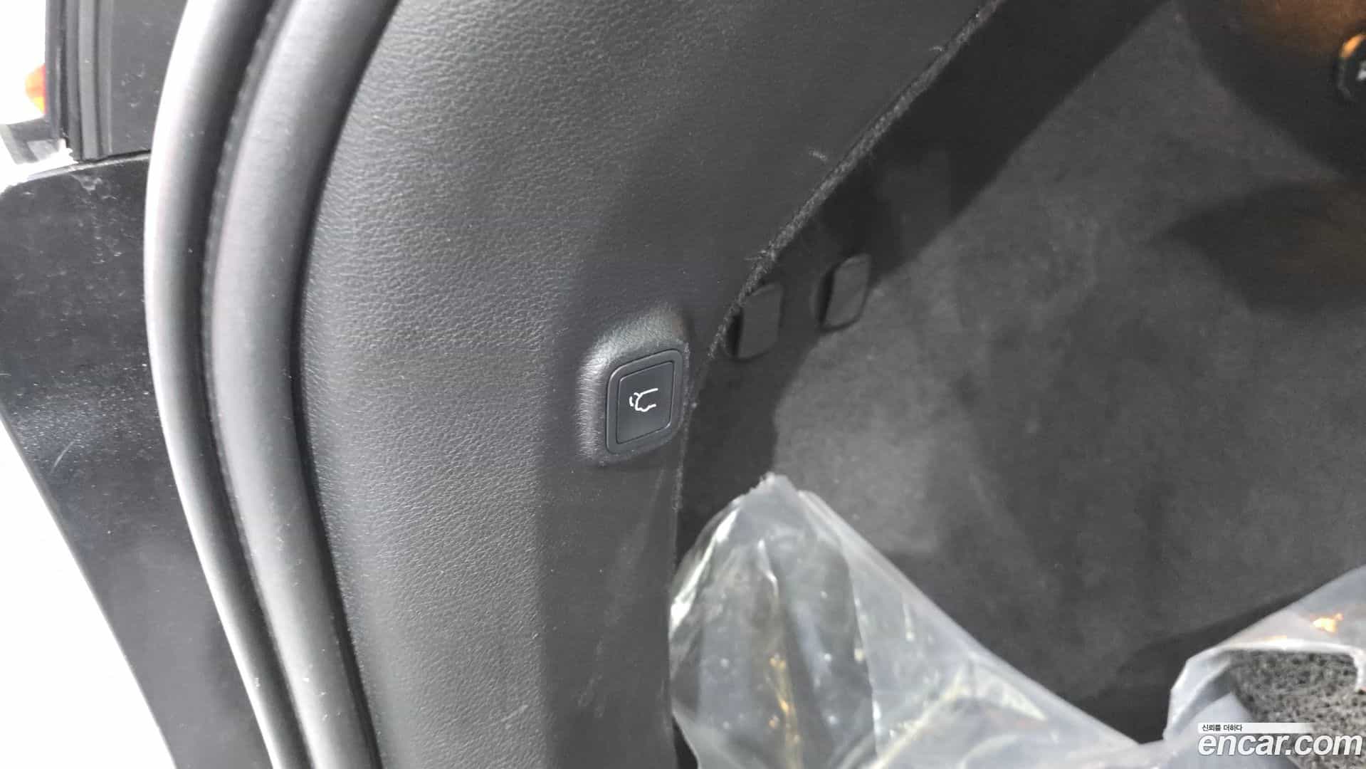 Cherokee Jeep 2021.2-OPTION-043
