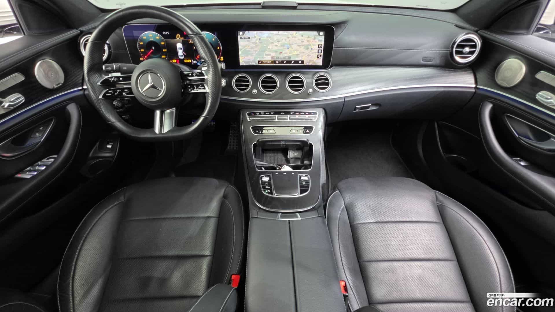 E-Class Mercedes-Benz 2022.7-INNER-007