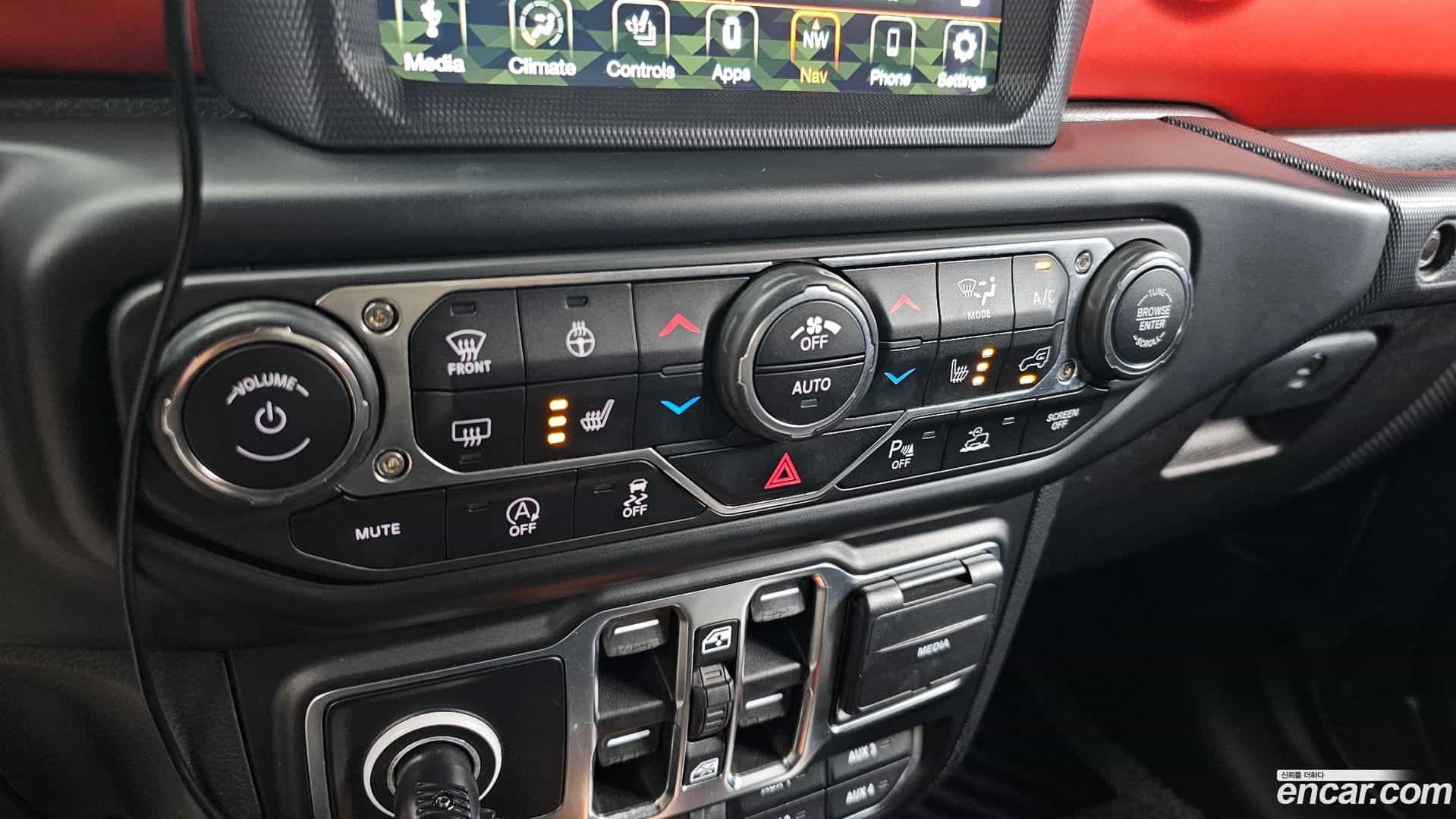 Gladiator Jeep 2021.3-OPTION-021