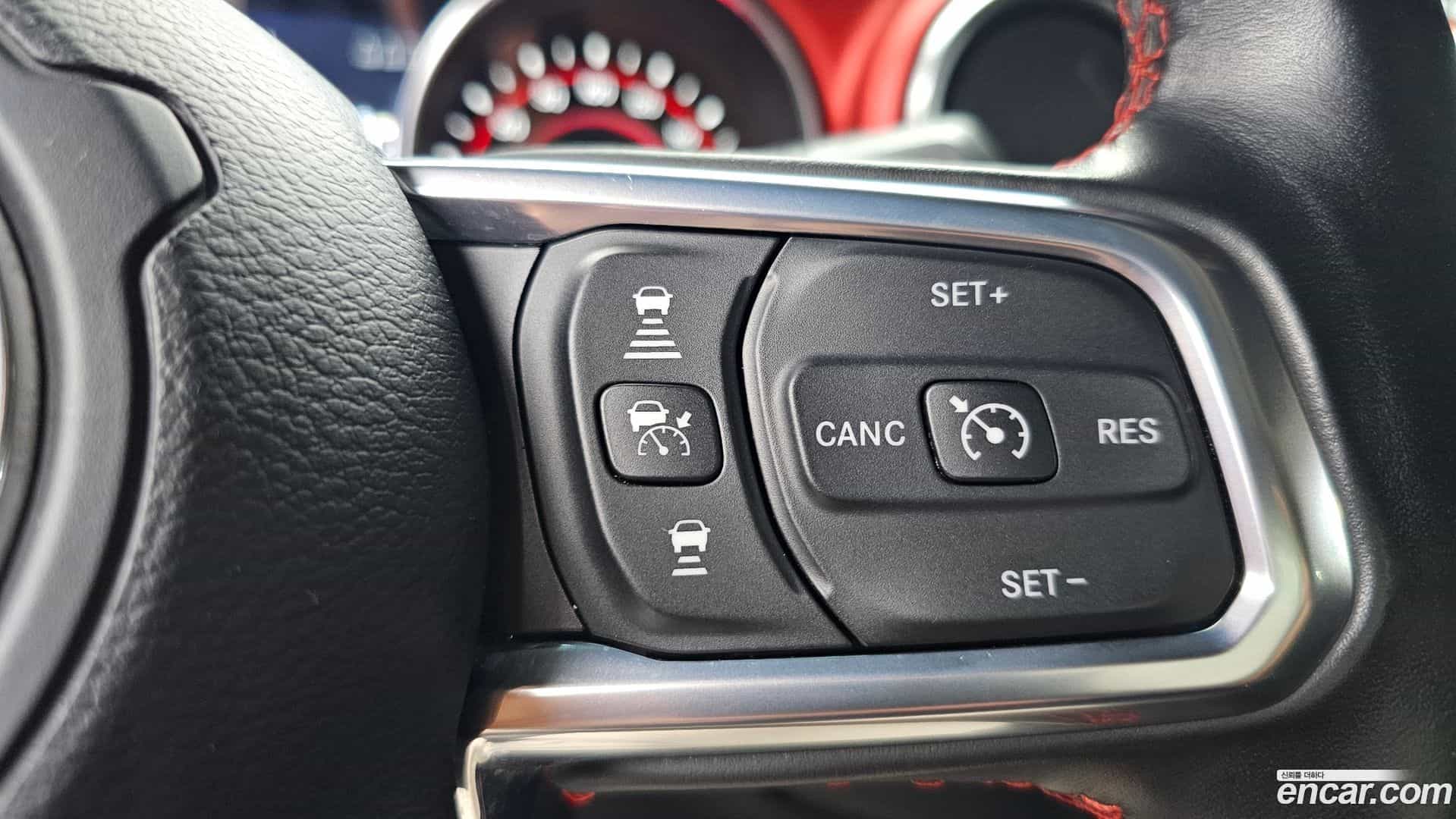 Gladiator Jeep 2021.3-OPTION-022