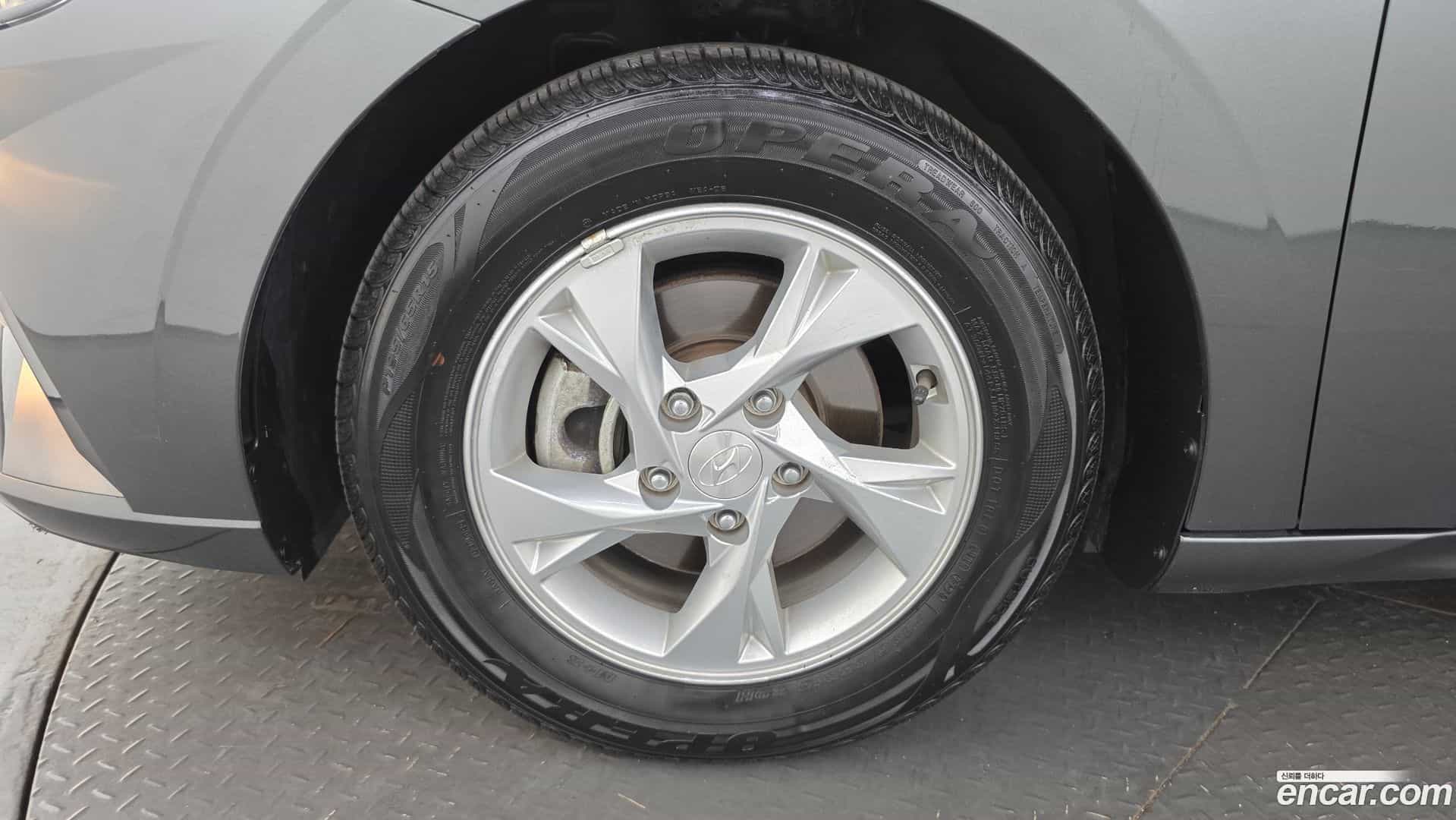 AVANTE Hyundai 2022.4-OUTER-005