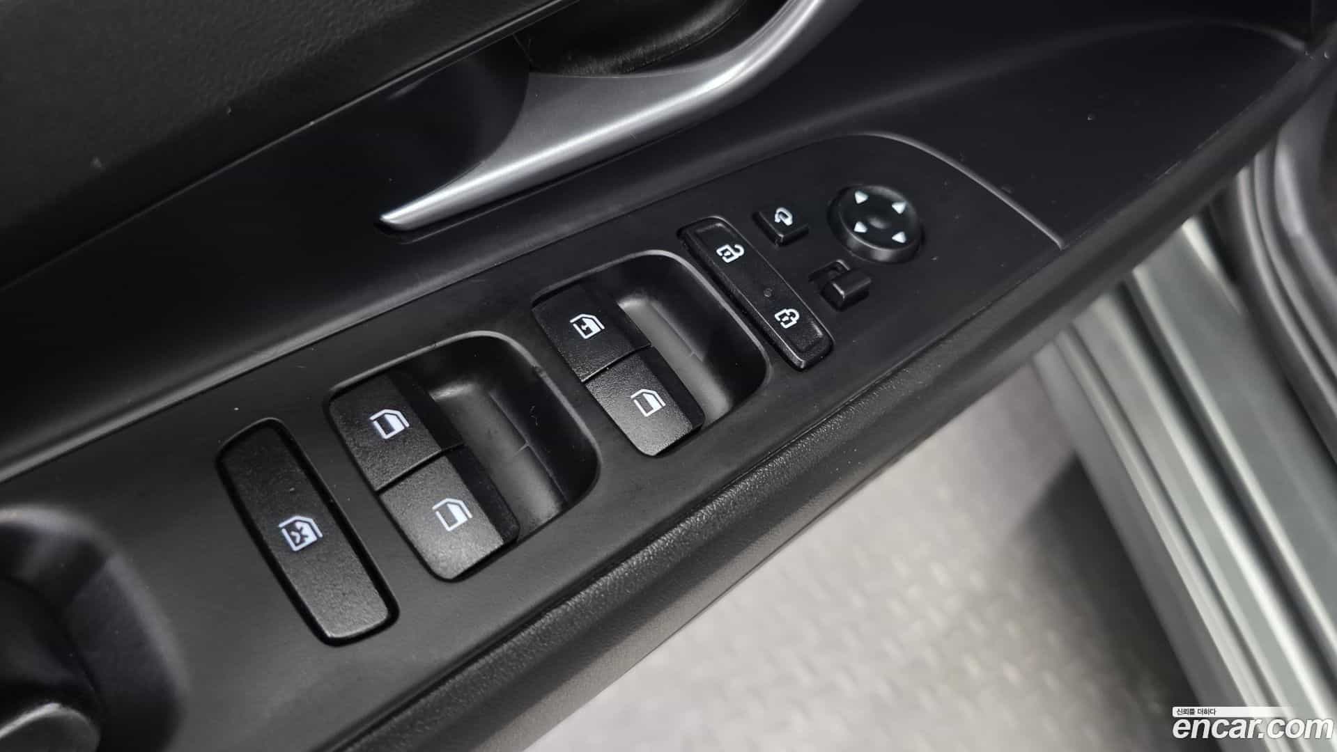 AVANTE Hyundai 2022.4-OPTION-017