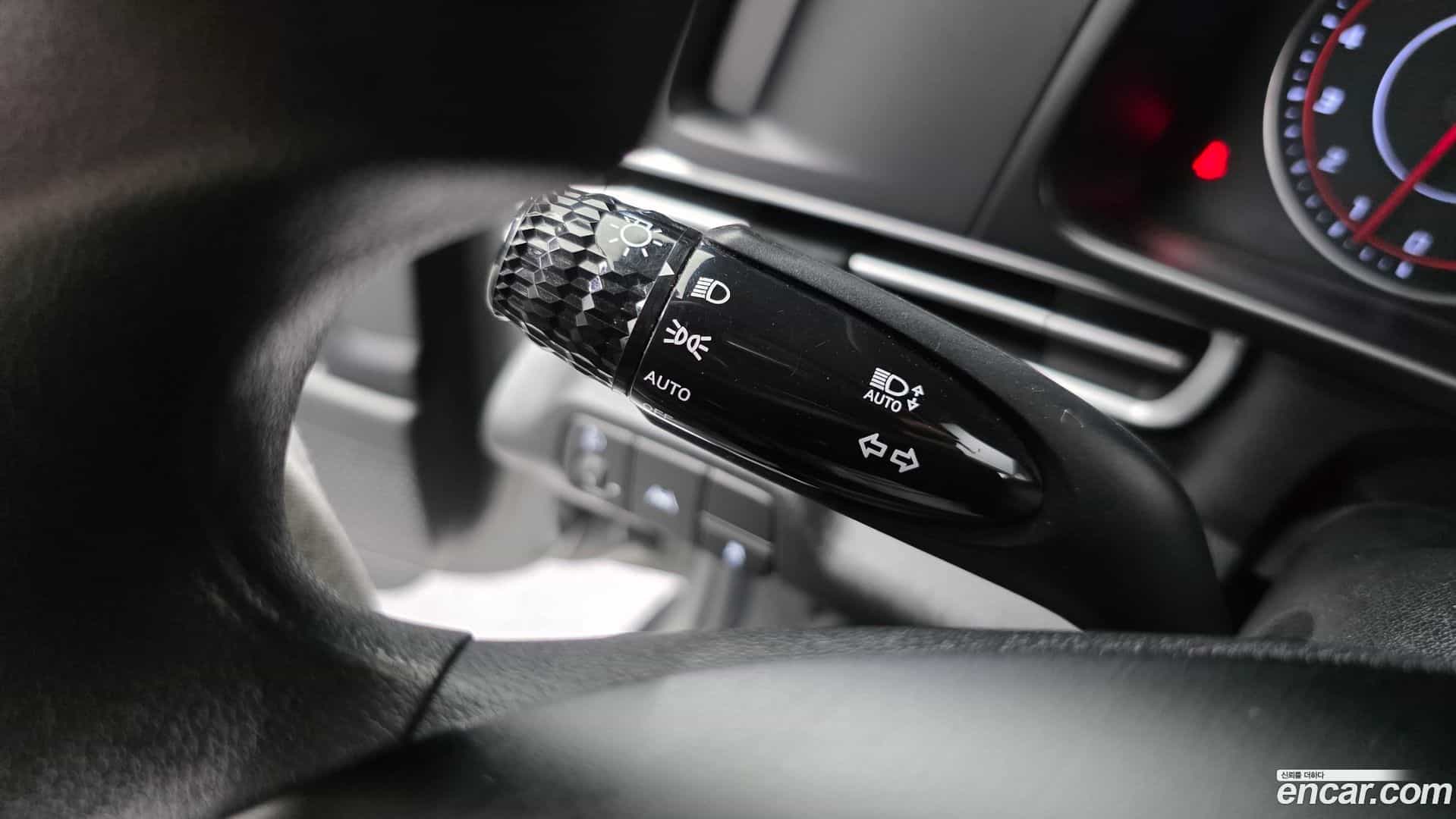AVANTE Hyundai 2022.4-OPTION-019