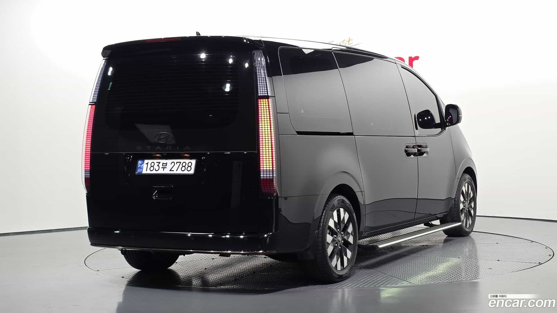 Staria Hyundai 2024.3-OUTER-002