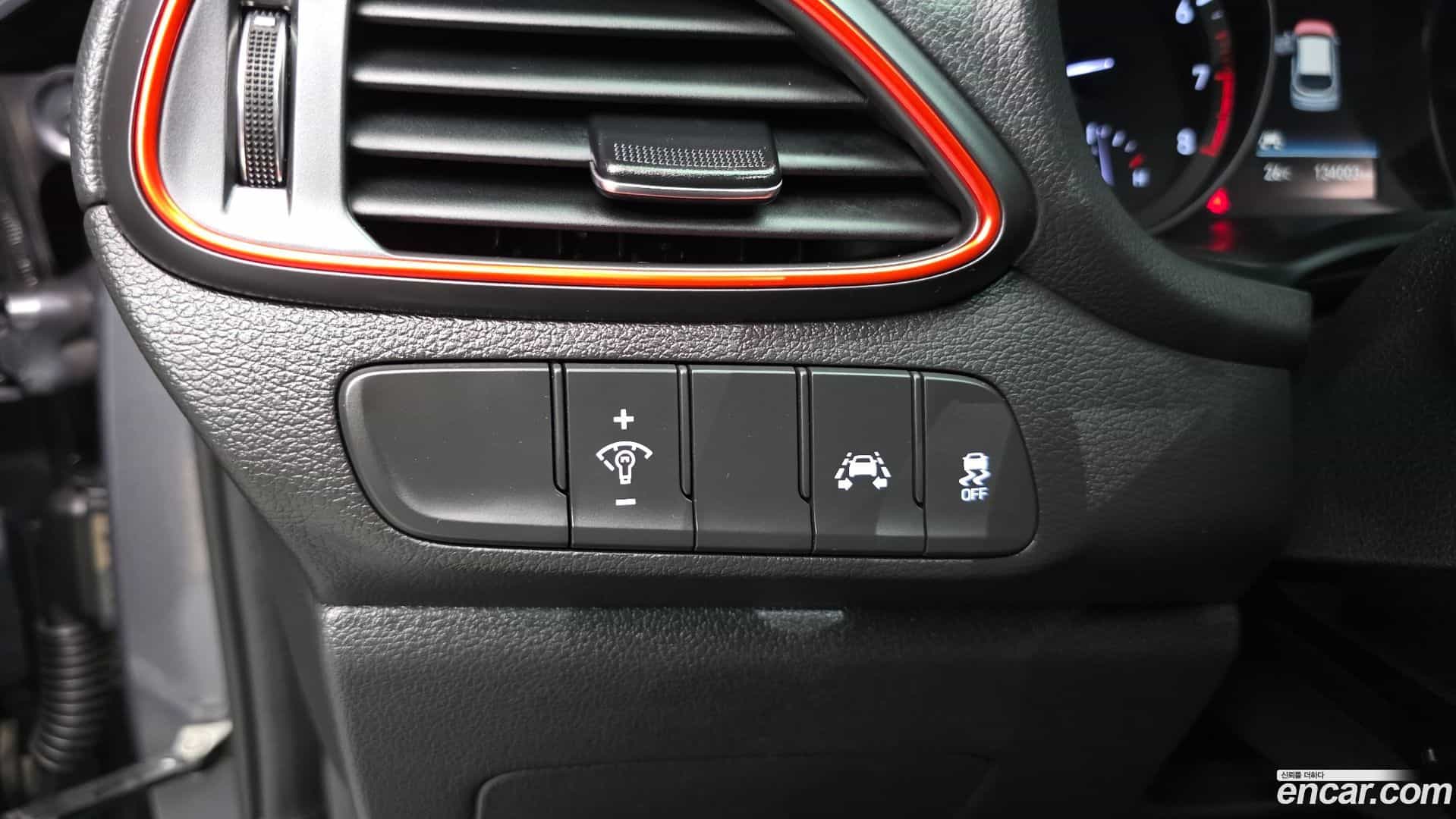 i30 Hyundai 2019.8-OPTION-020
